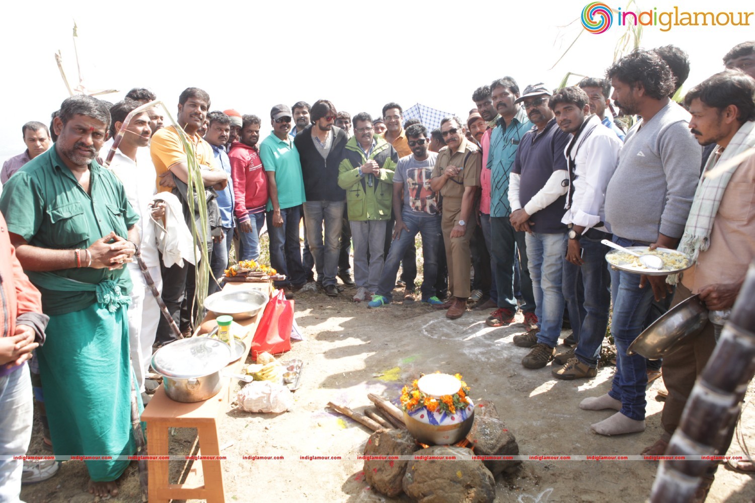 Pongal is celebrated Mudinja Ivana Pudi Movie Crew Event hd photo