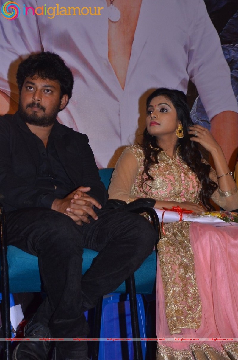 Paarkalaam Pazhagalam Audio Launch Stills Event hd photo
