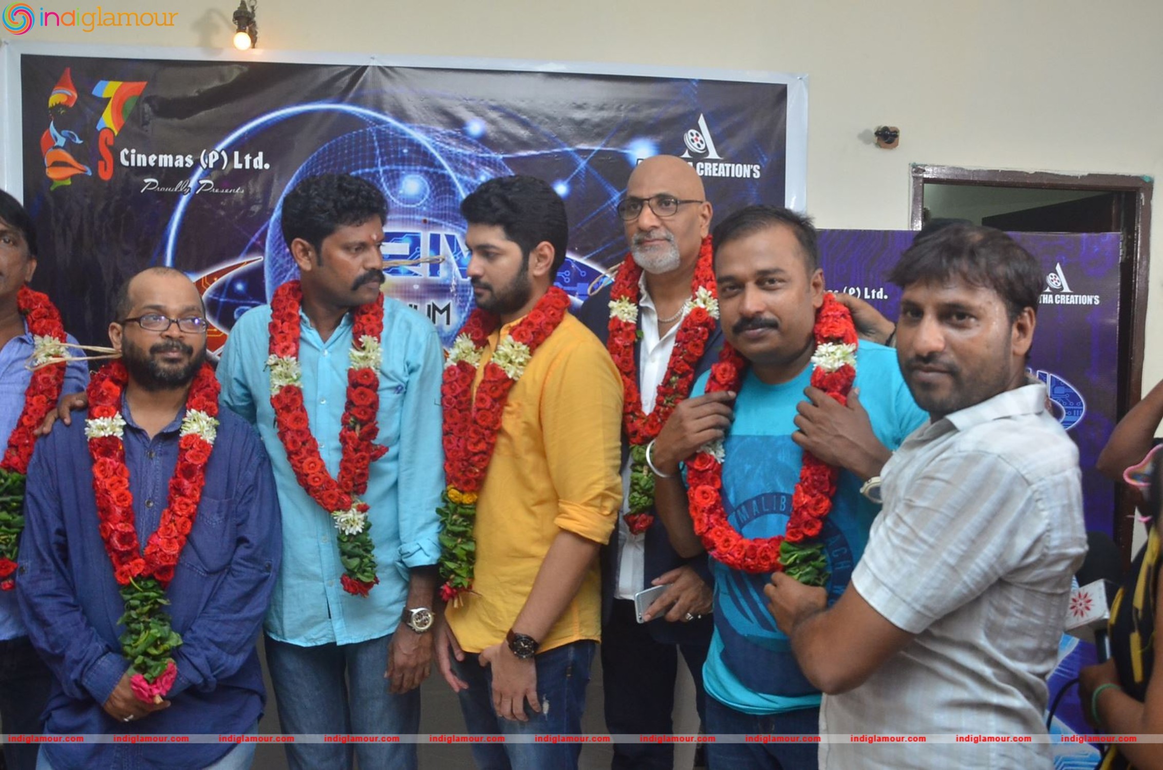 Arivuu Ennum Aayudham Movie Launch Event hd photo