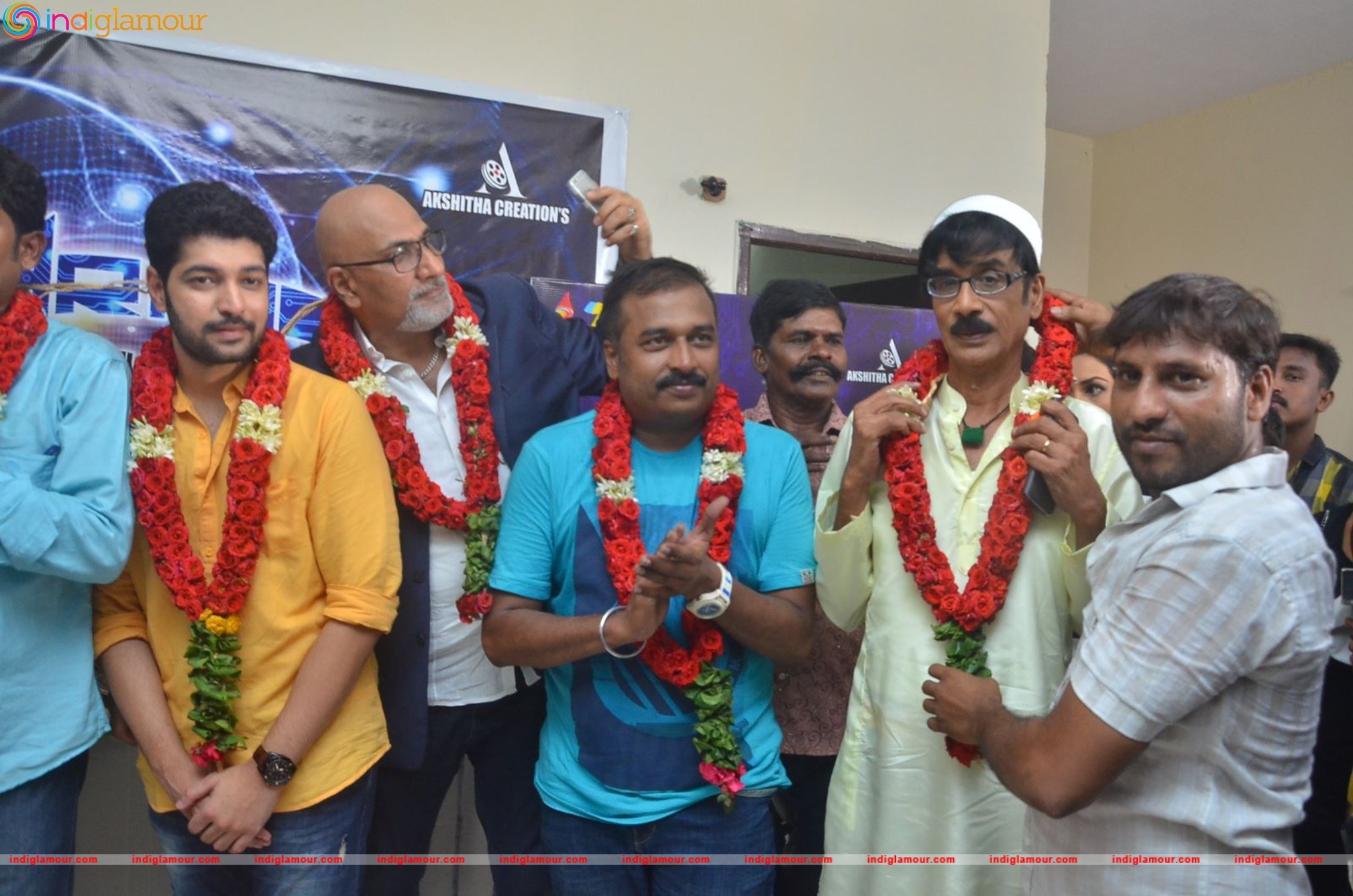 Arivuu Ennum Aayudham Movie Launch Event hd photo