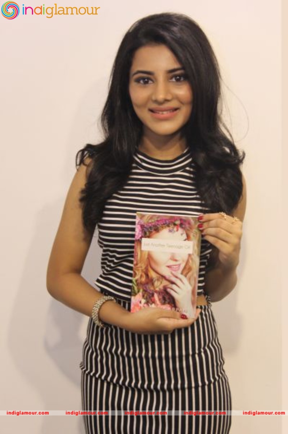 Just Another Teenage Girl Book Launch Photos Event hd photo