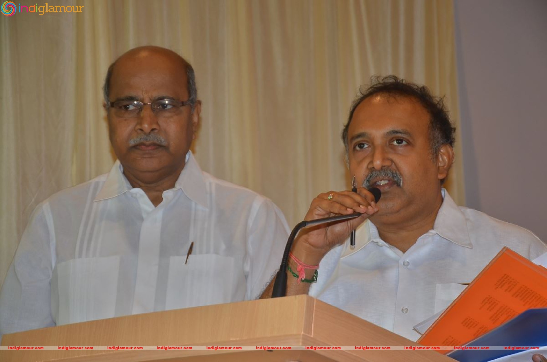 South Indian Film Chamber Union Felicitating Minister Venkaiah Naidu Event hd photo