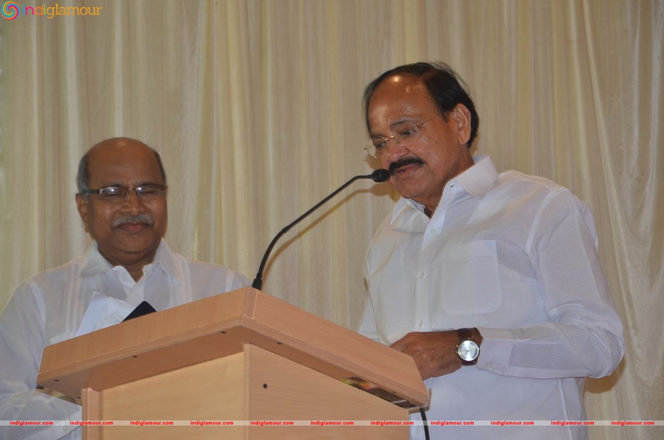 South Indian Film Chamber Union Felicitating Minister Venkaiah Naidu Event hd photo