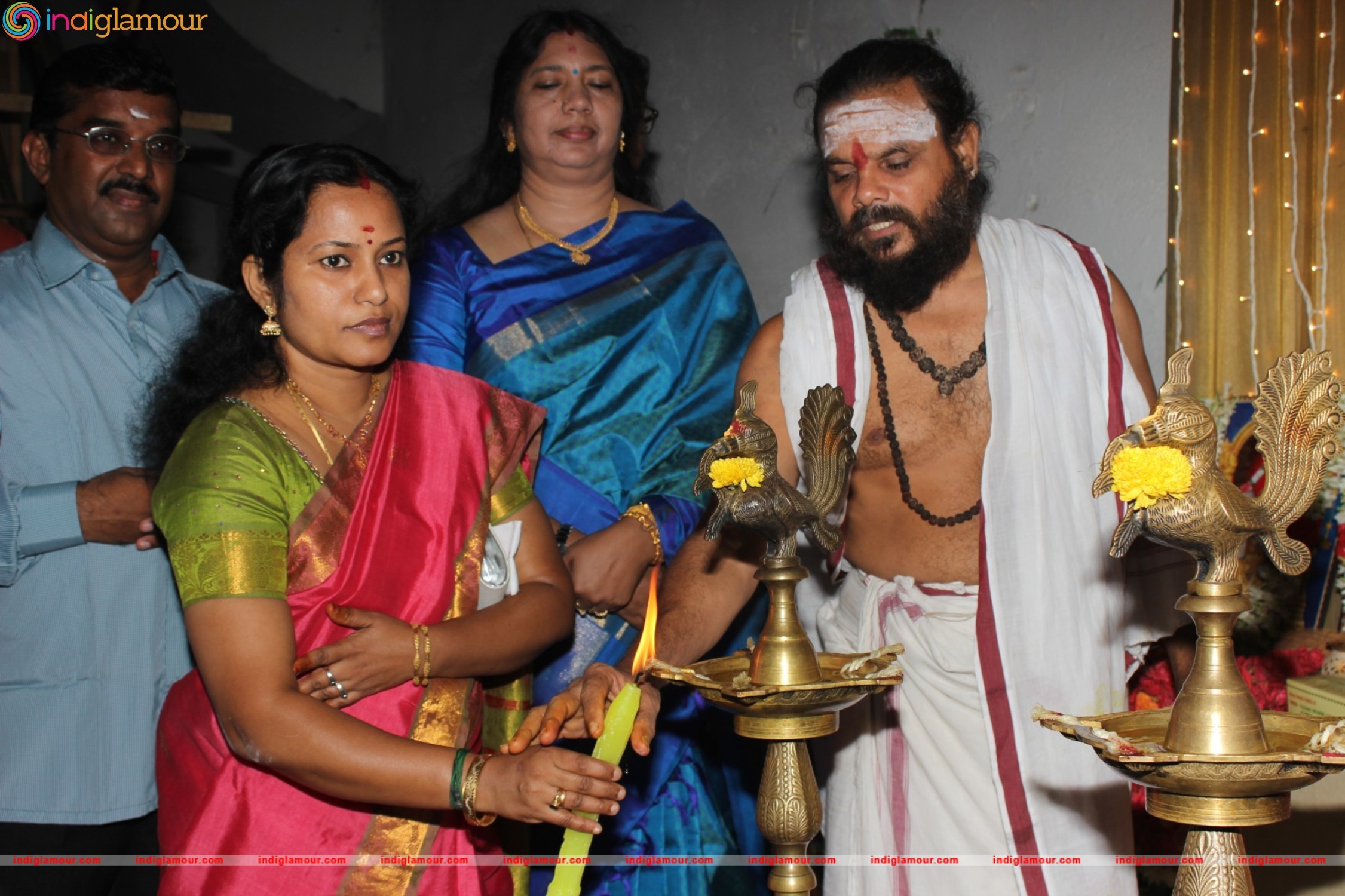 Inayathalam Movie Pooja Stills Event hd photo
