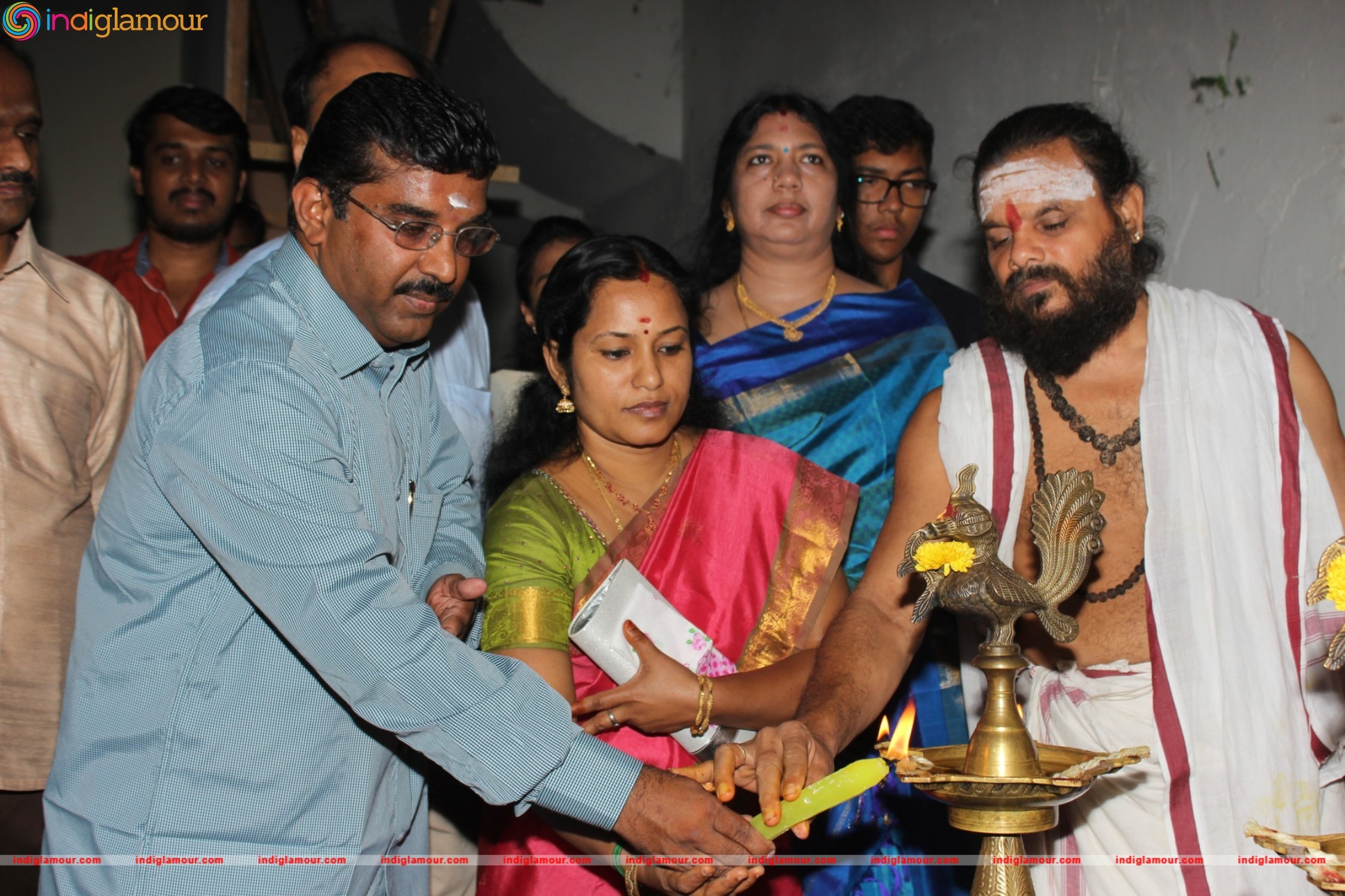Inayathalam Movie Pooja Stills Event hd photo