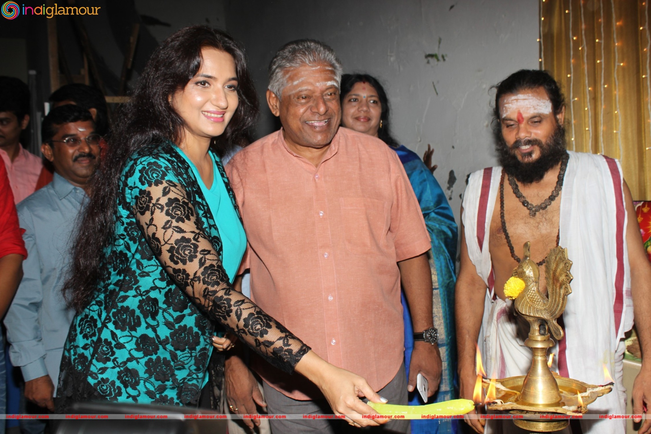 Inayathalam Movie Pooja Stills Event hd photo
