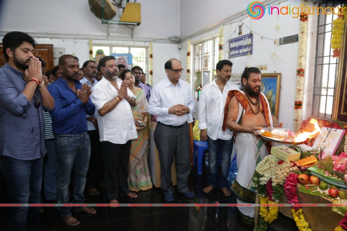 Shivalinga Movie Pooja Stills Event hd photo