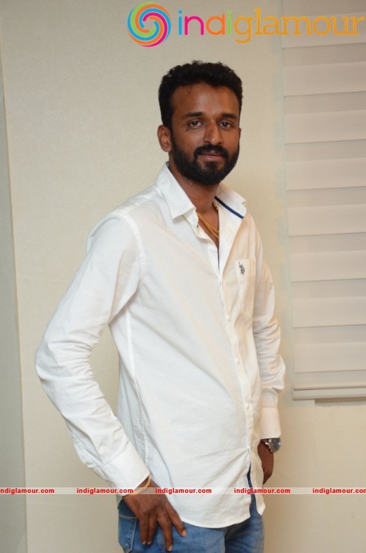 abhishek pictures press meet about kabali Event hd photo