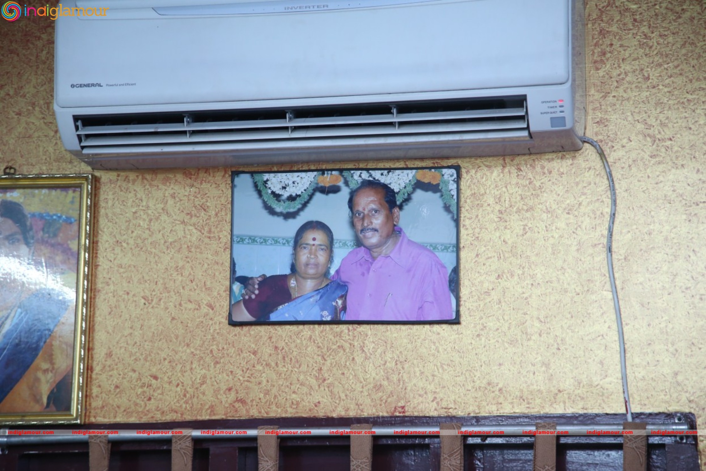 Actor Santhanam Father Passed Away Event hd photo