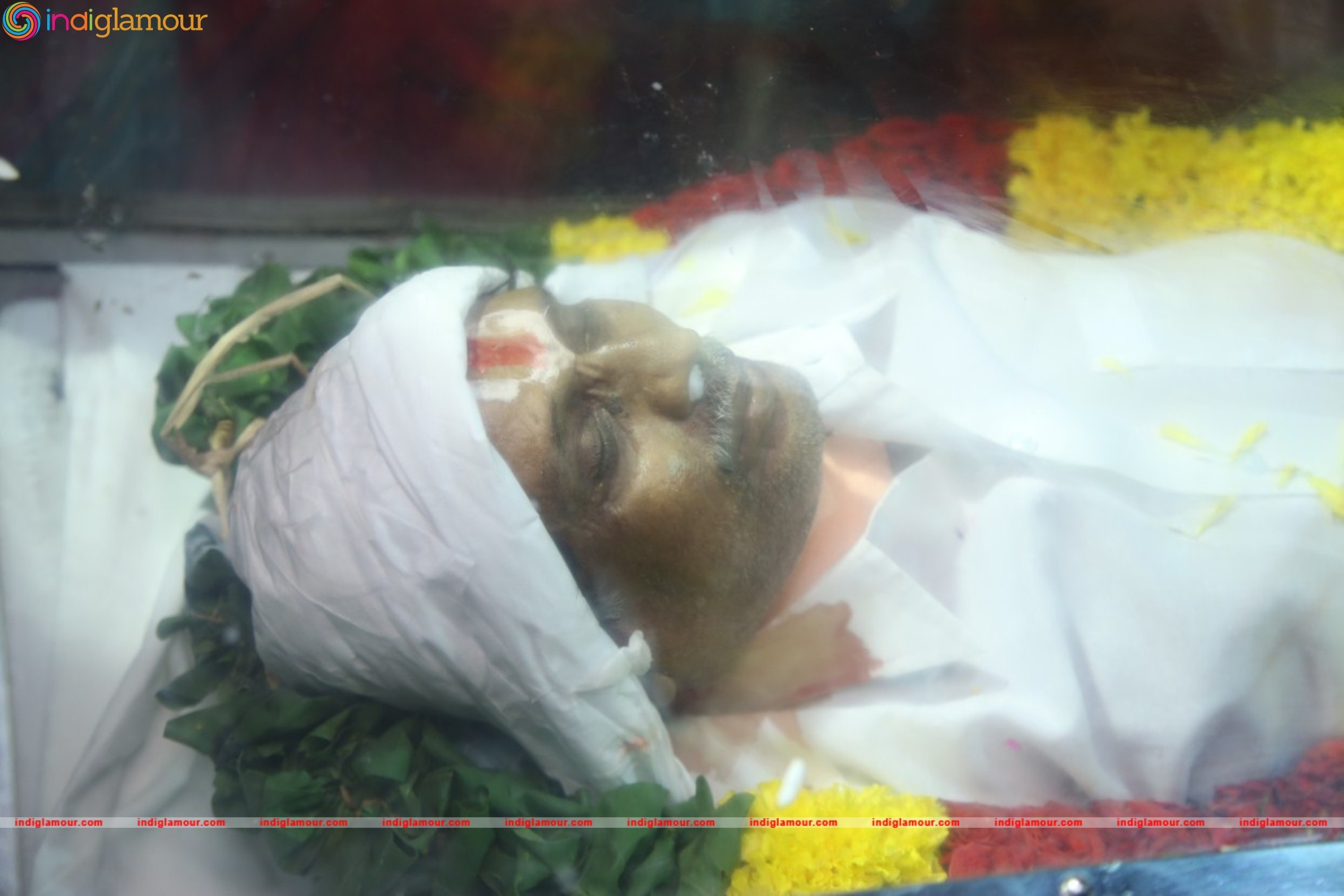 Actor Santhanam Father Passed Away Event hd photo