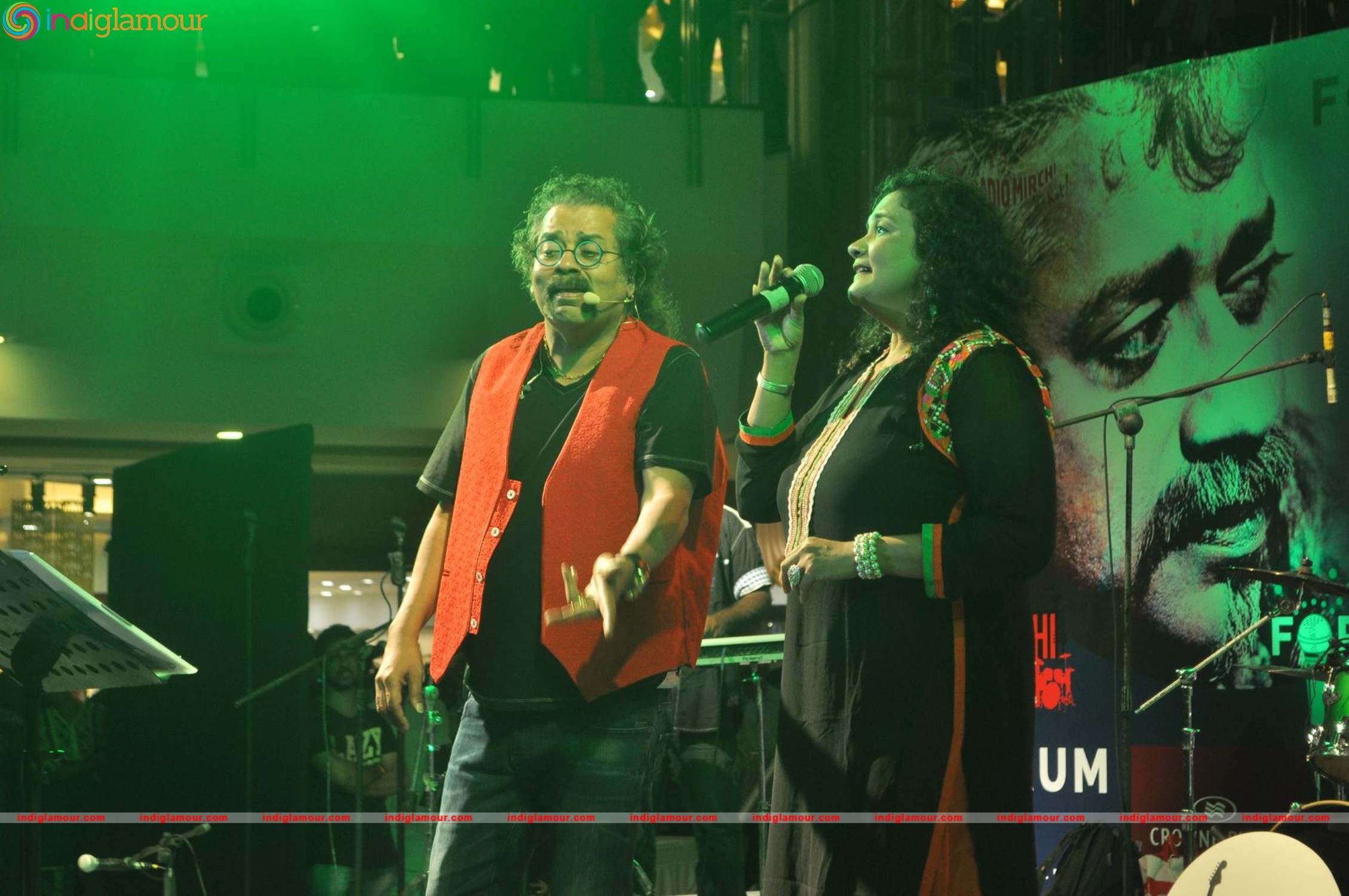 Hariharans Live In Concert at The Forum Vijaya Mall Event hd photo