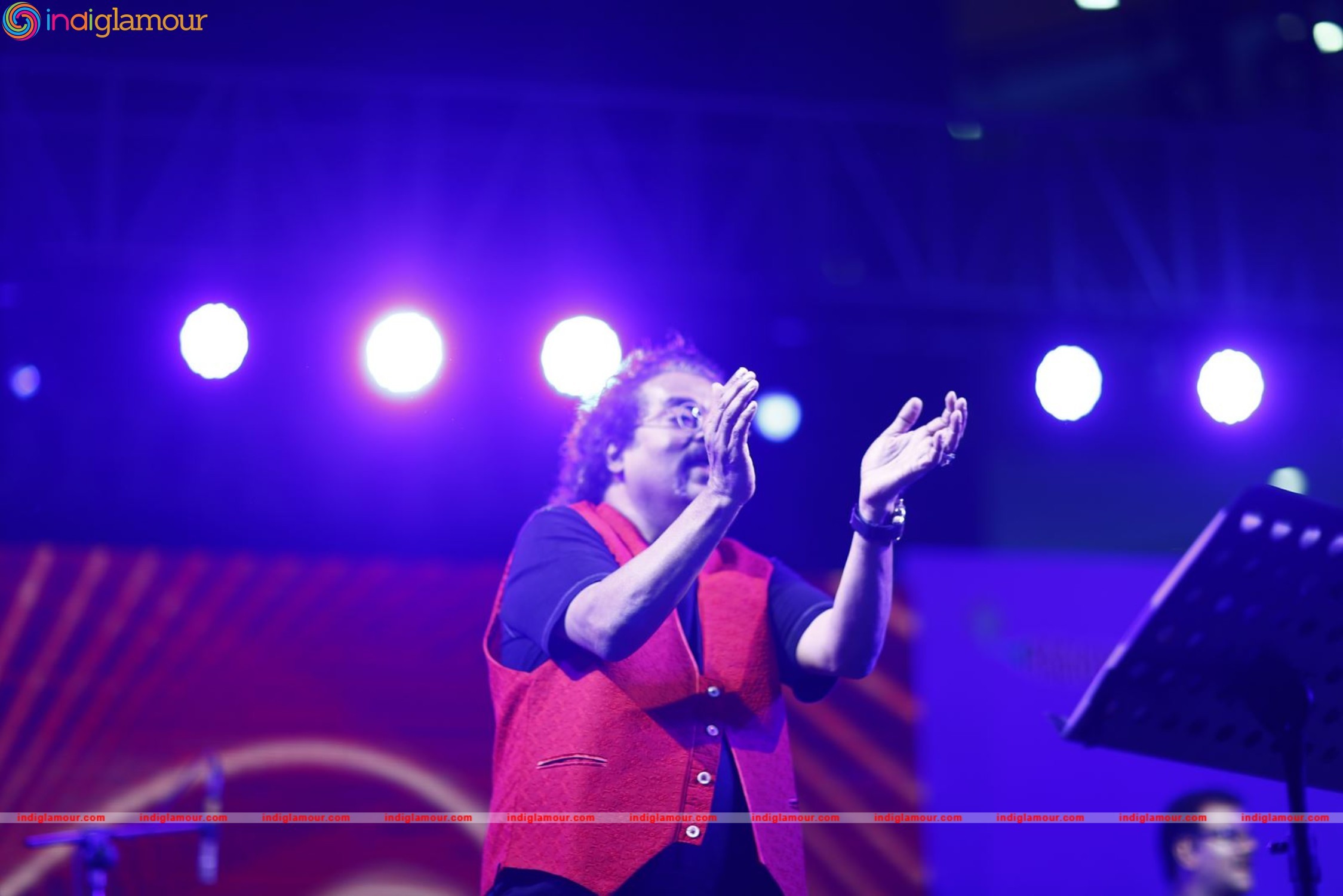 Hariharans Live In Concert at The Forum Vijaya Mall Event hd photo