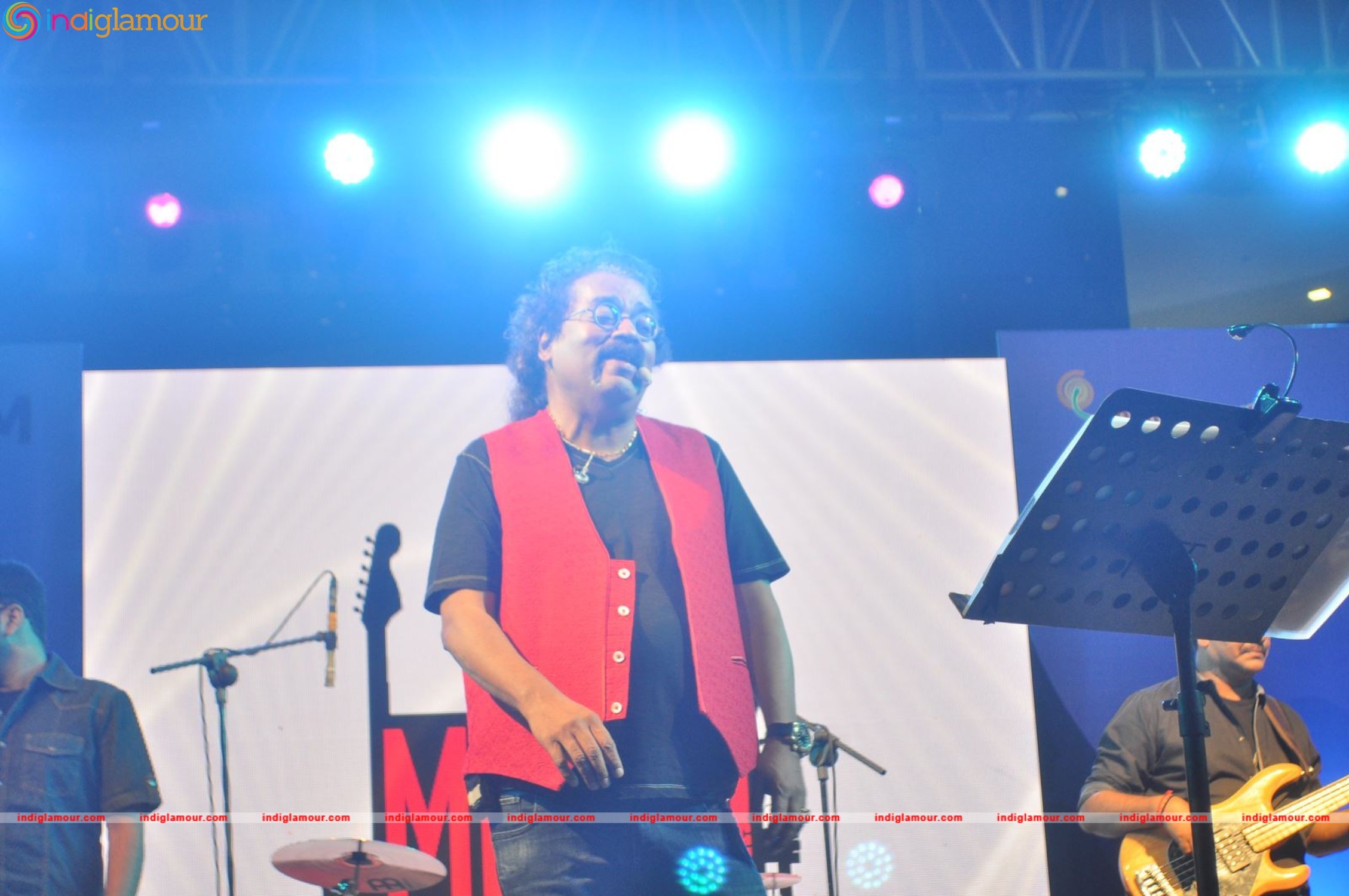 Hariharans Live In Concert at The Forum Vijaya Mall Event hd photo
