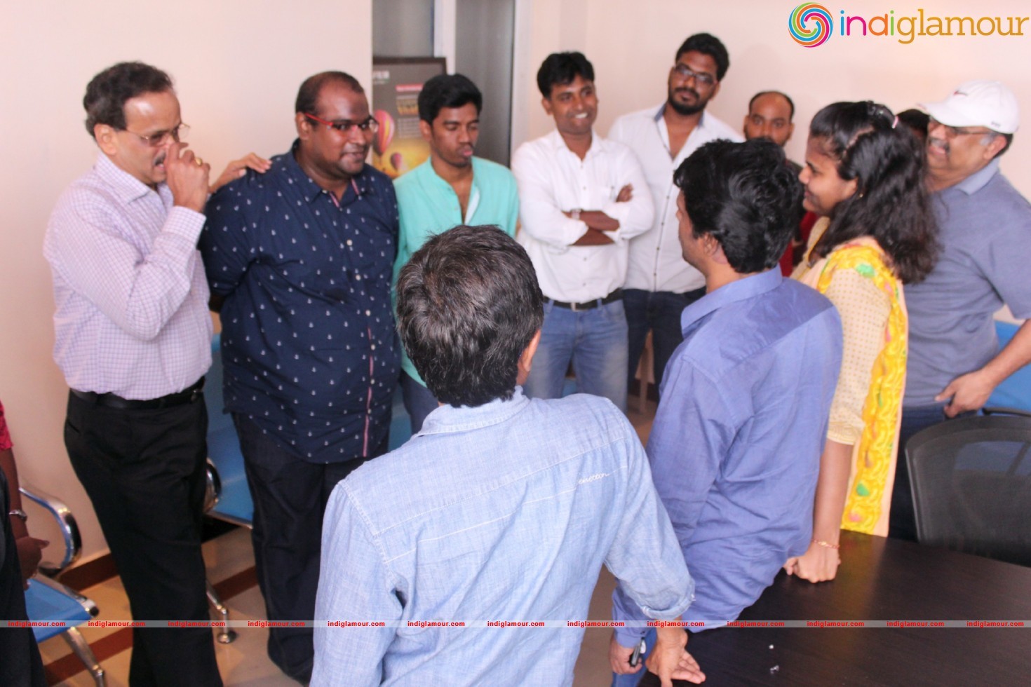 Director Sasi Balaji Sakthivel Cheran And Dhananjayan Watching Oru Naal Koothu Event hd photo