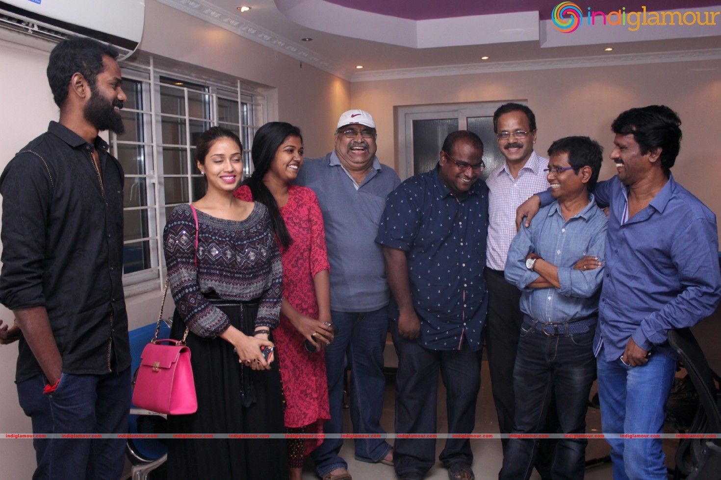 Director Sasi Balaji Sakthivel Cheran And Dhananjayan Watching Oru Naal Koothu Event hd photo