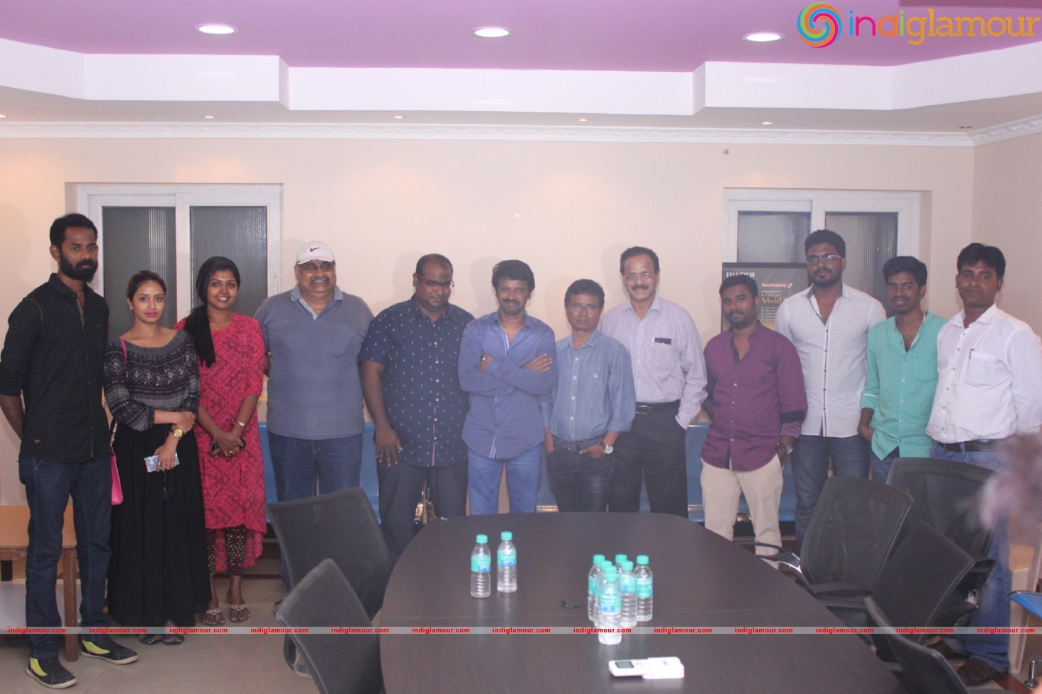 Director Sasi Balaji Sakthivel Cheran And Dhananjayan Watching Oru Naal Koothu Event hd photo