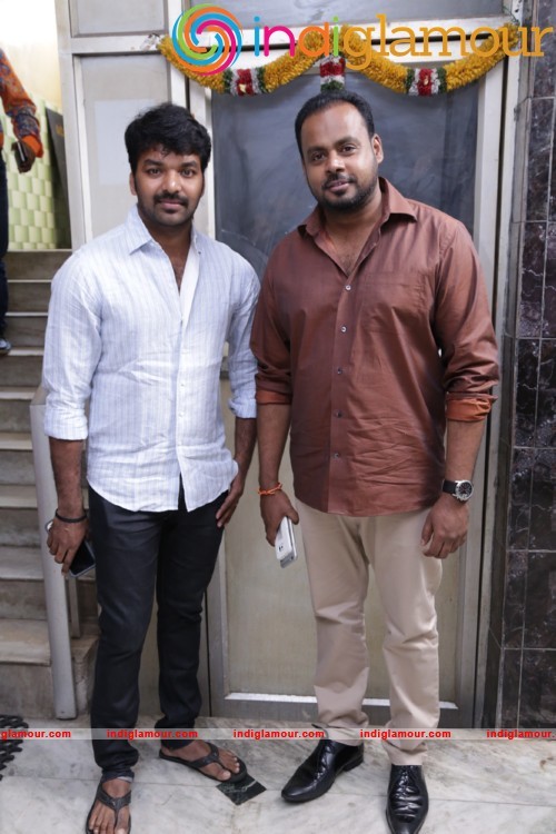Enakku Vaaitha Adimaigal Pooja Stills Event hd photo