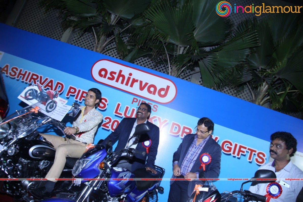 Actress Archana at Ashirvad Pipes Laucky Draw Dealers Meet Photos Event hd photo