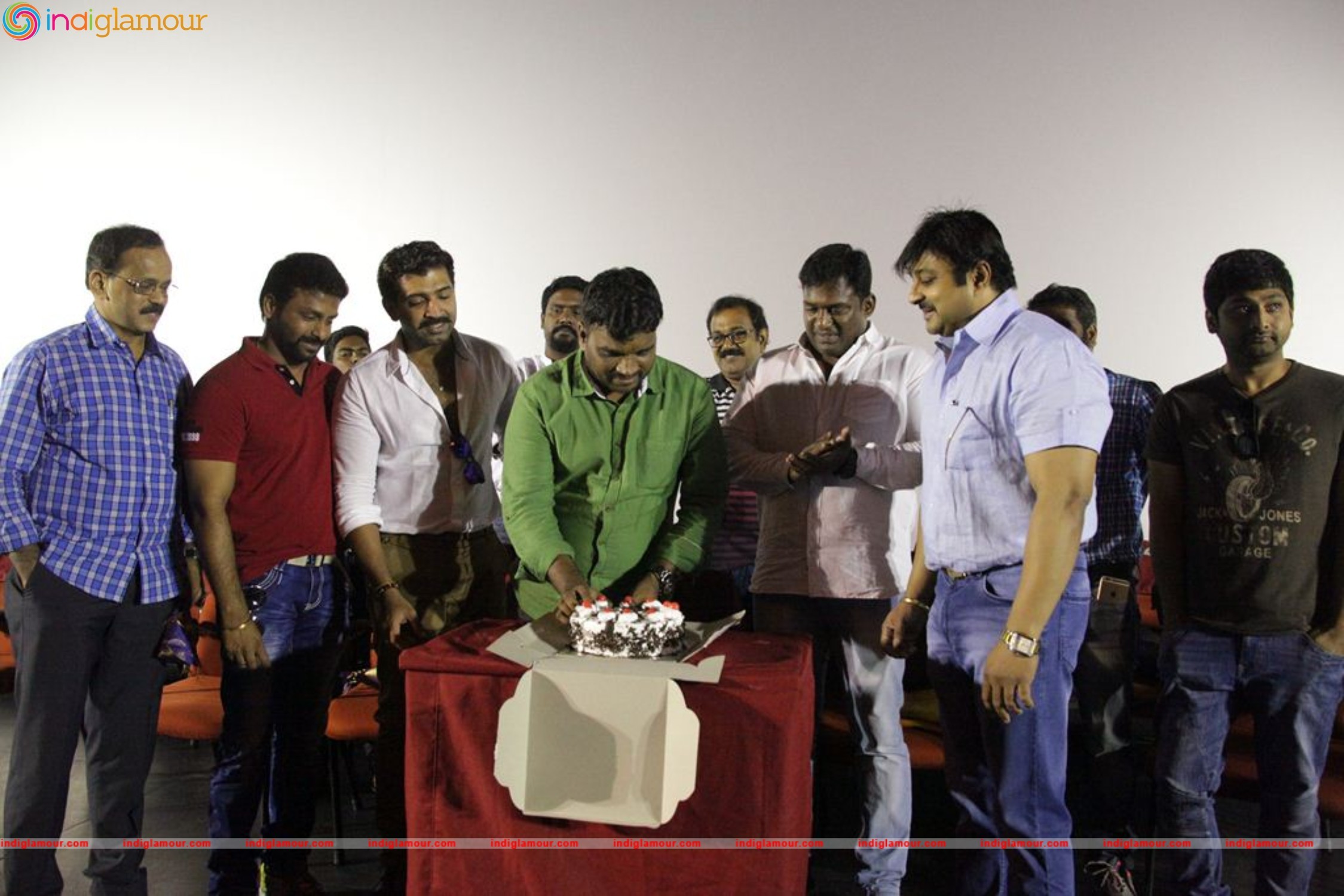 Aarathu Sinam Theatre Celebration Photo Gallery Event hd photo
