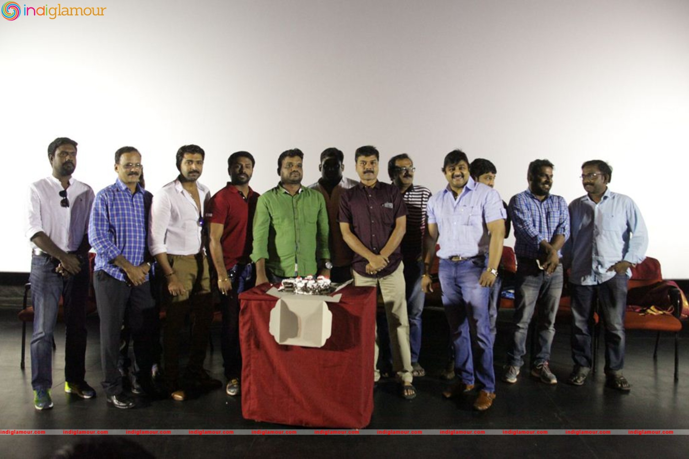 Aarathu Sinam Theatre Celebration Photo Gallery Event hd photo