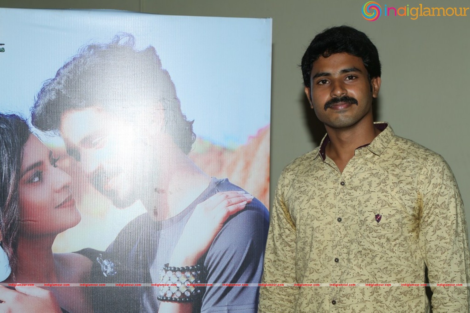 Nee Enna Maayam Seithai Audio Launch Event hd photo