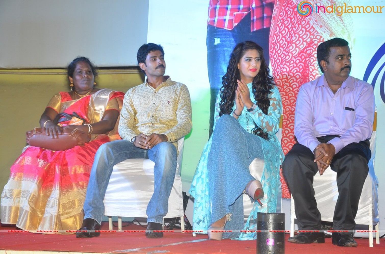 Nee Enna Maayam Seithai Audio Launch Event hd photo