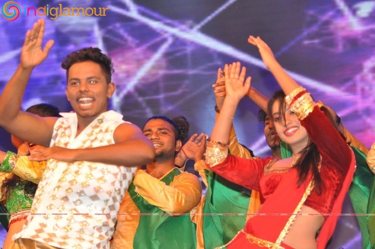 Raja Cheyyi Veste Movie Audio launch Event Event hd photo
