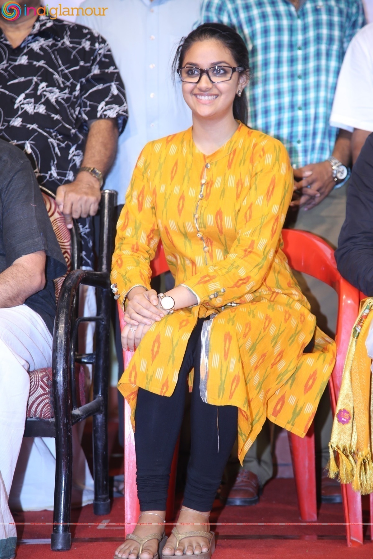 65th successful Stage Show of YG Mahendran's Soppana Vazhvil Event hd photo
