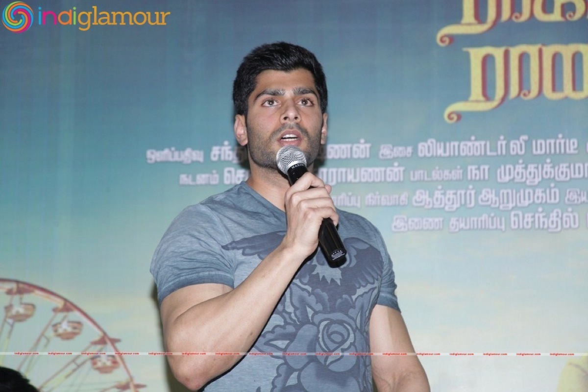 Rajavin Paarvai Raniyin Pakkam Press Meet Event hd photo
