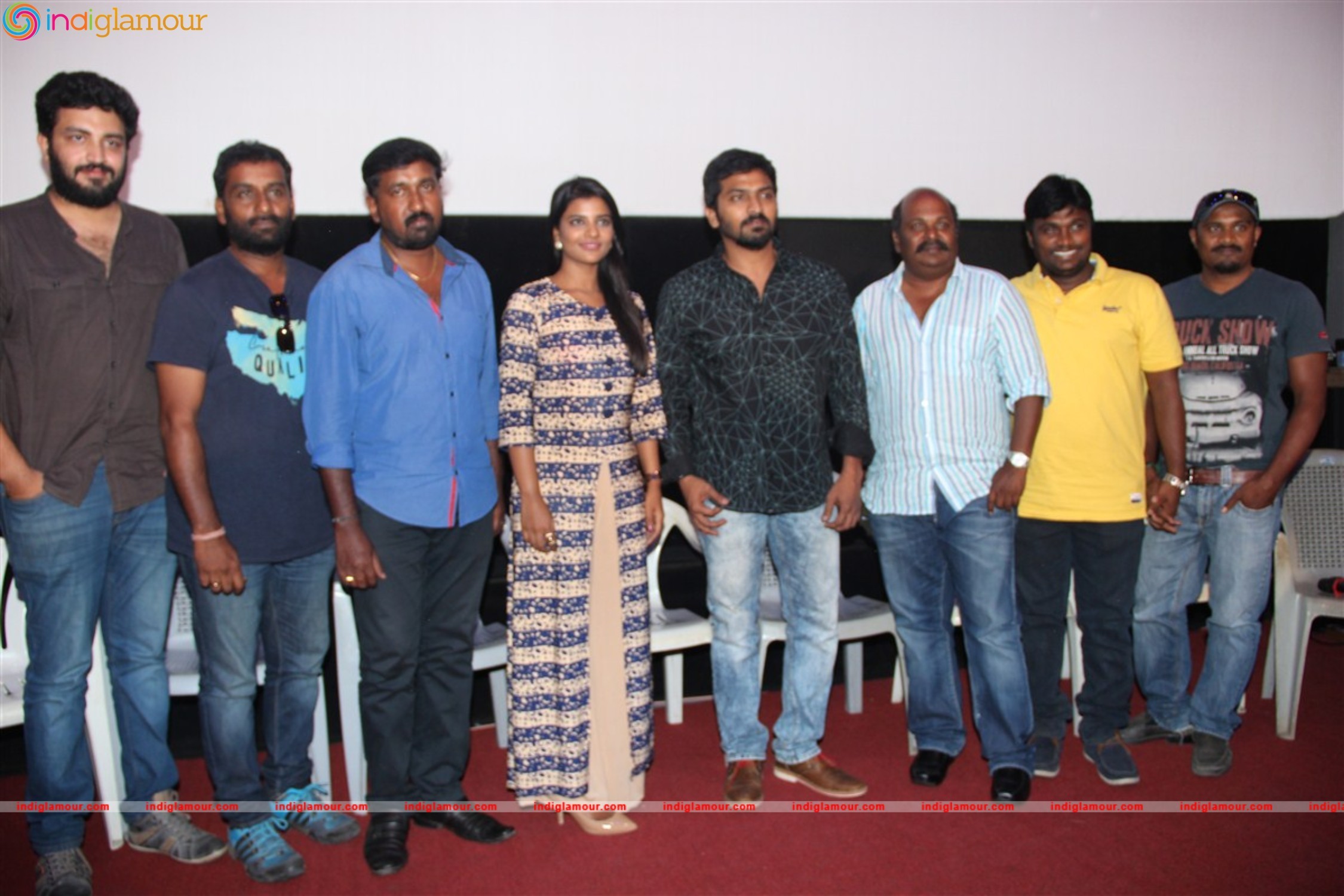 Hello Naan Pei Pesuren Movie Press Meet Photos Event hd photo