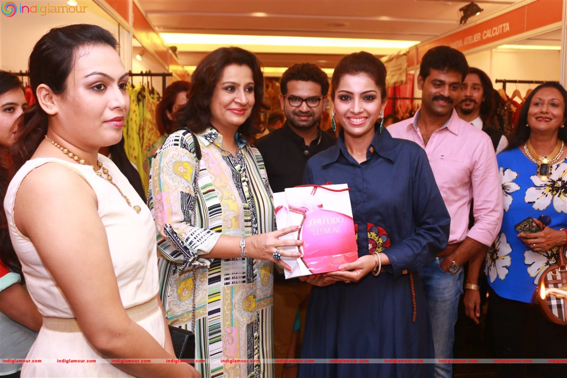Vimonisha Exhibition Launch Photos Event hd photo