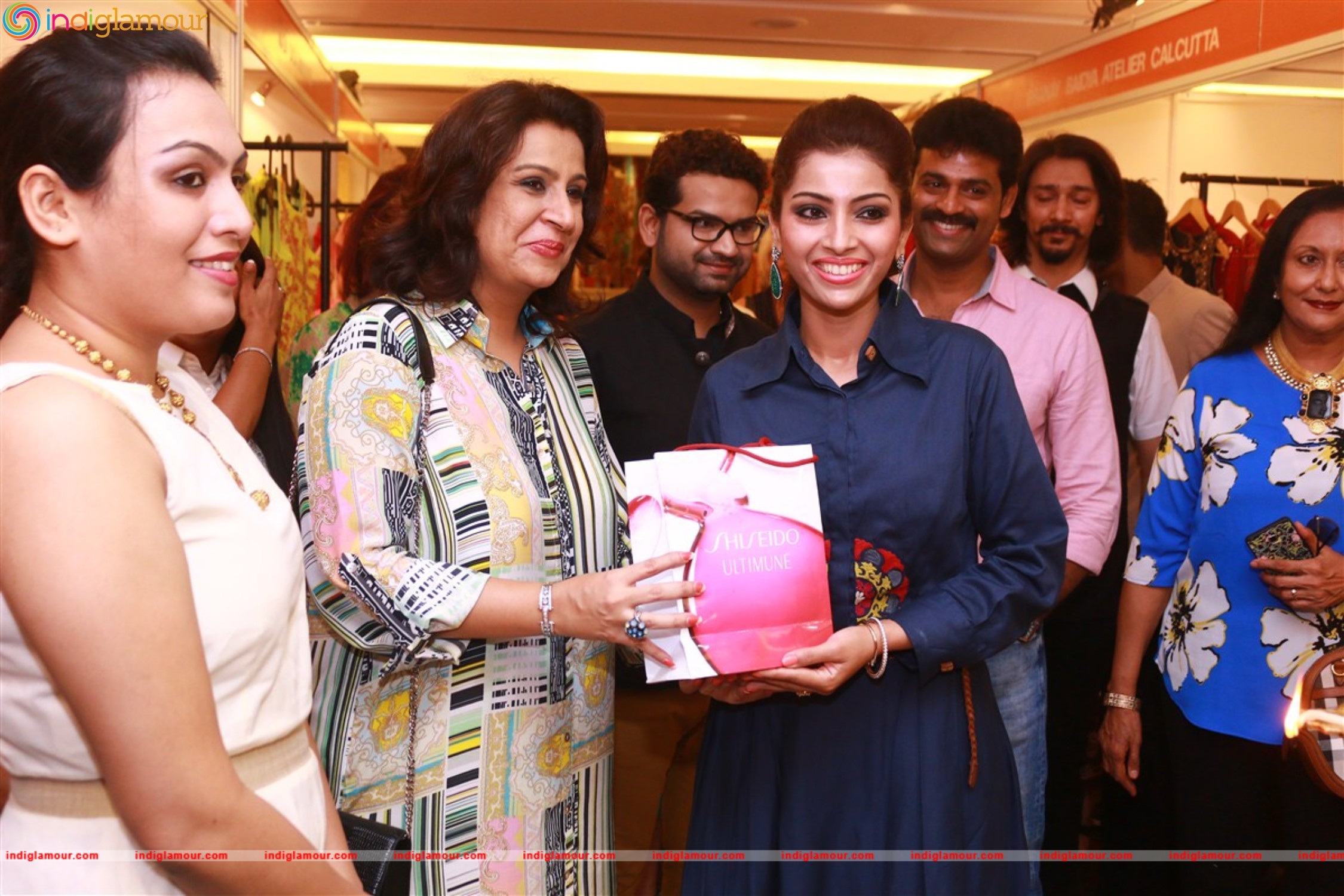Vimonisha Exhibition Launch Photos Event hd photo