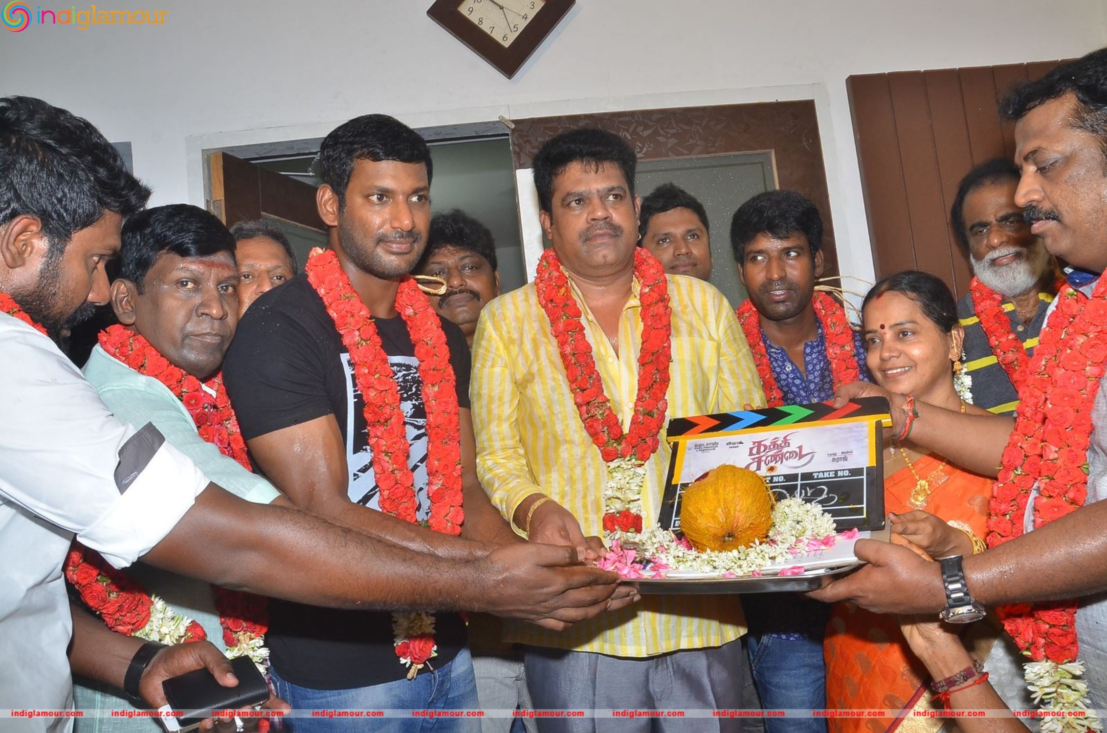 Kaththi Sandai Movie Launch Photos Event hd photo