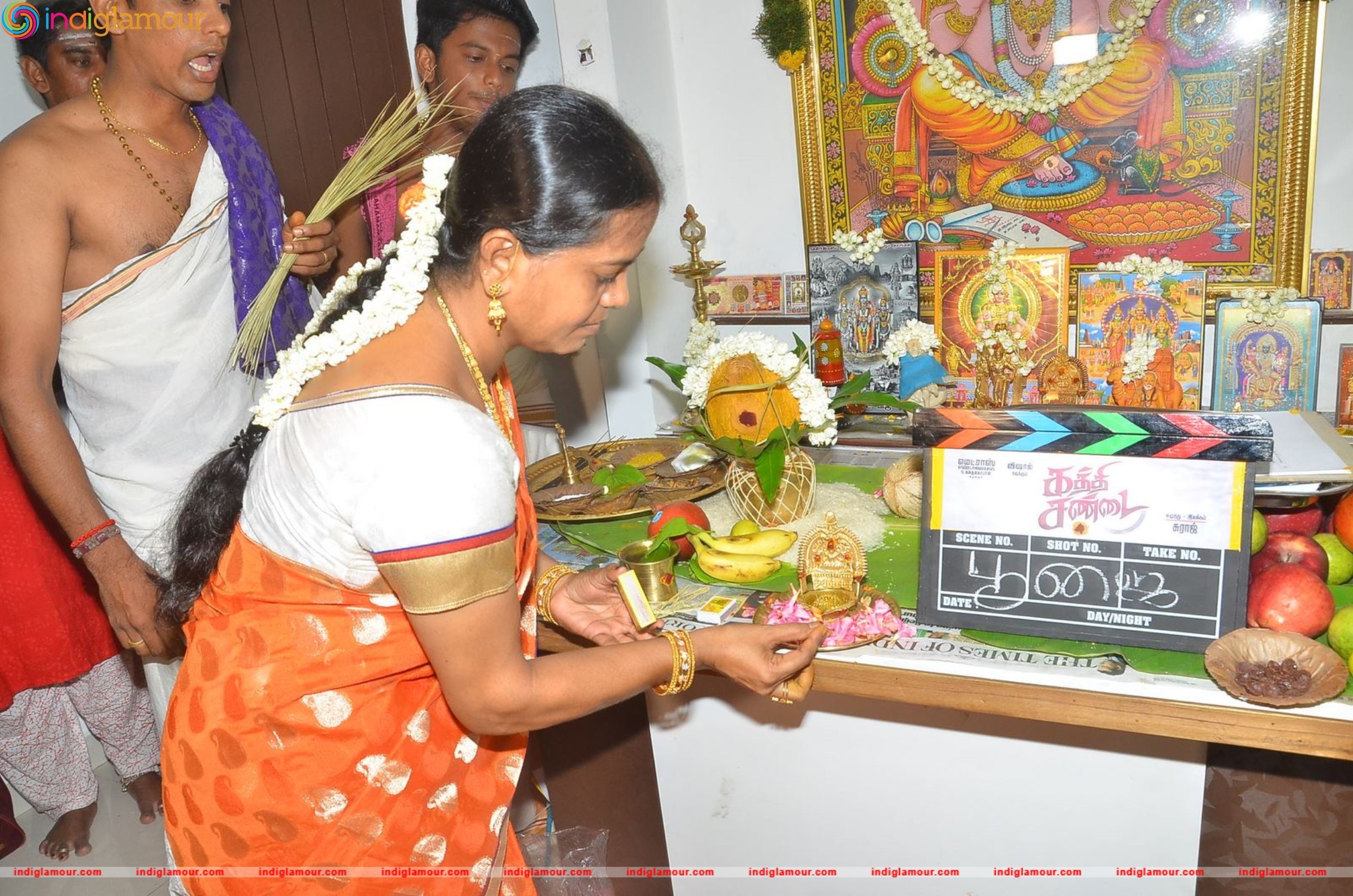 Kaththi Sandai Movie Launch Photos Event hd photo