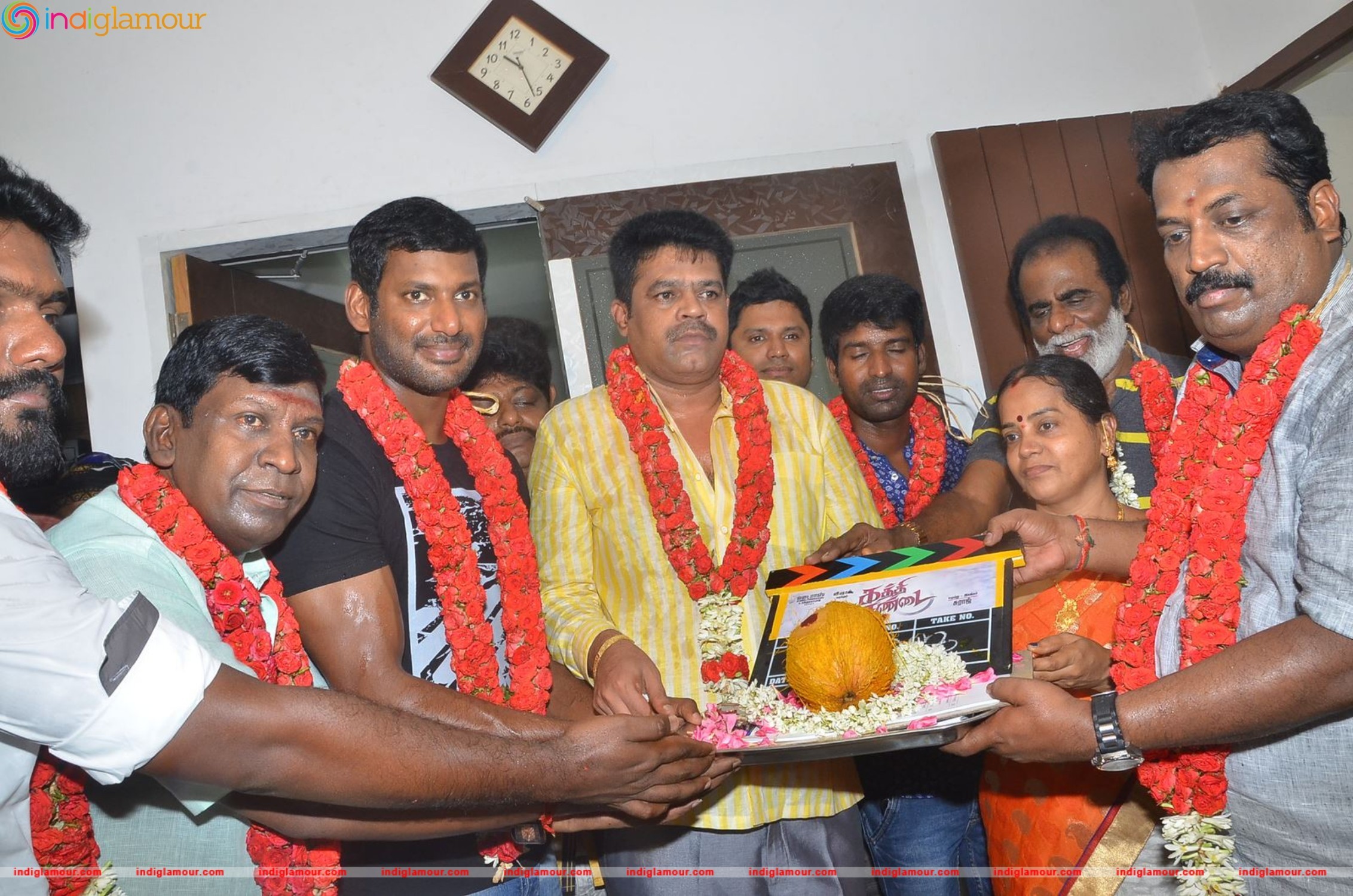 Kaththi Sandai Movie Launch Photos Event hd photo