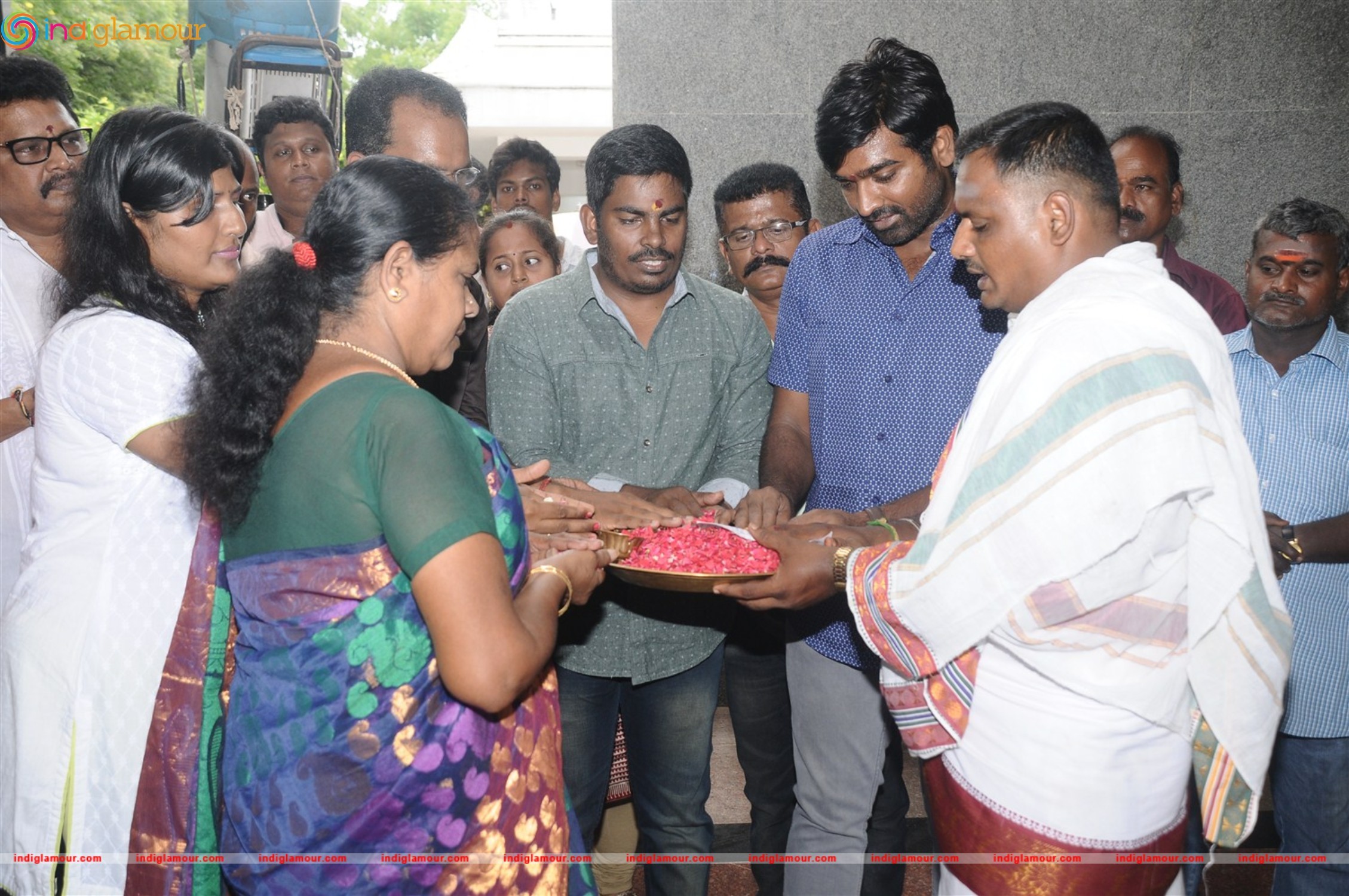 Rekka Movie Pooja Stills Event hd photo