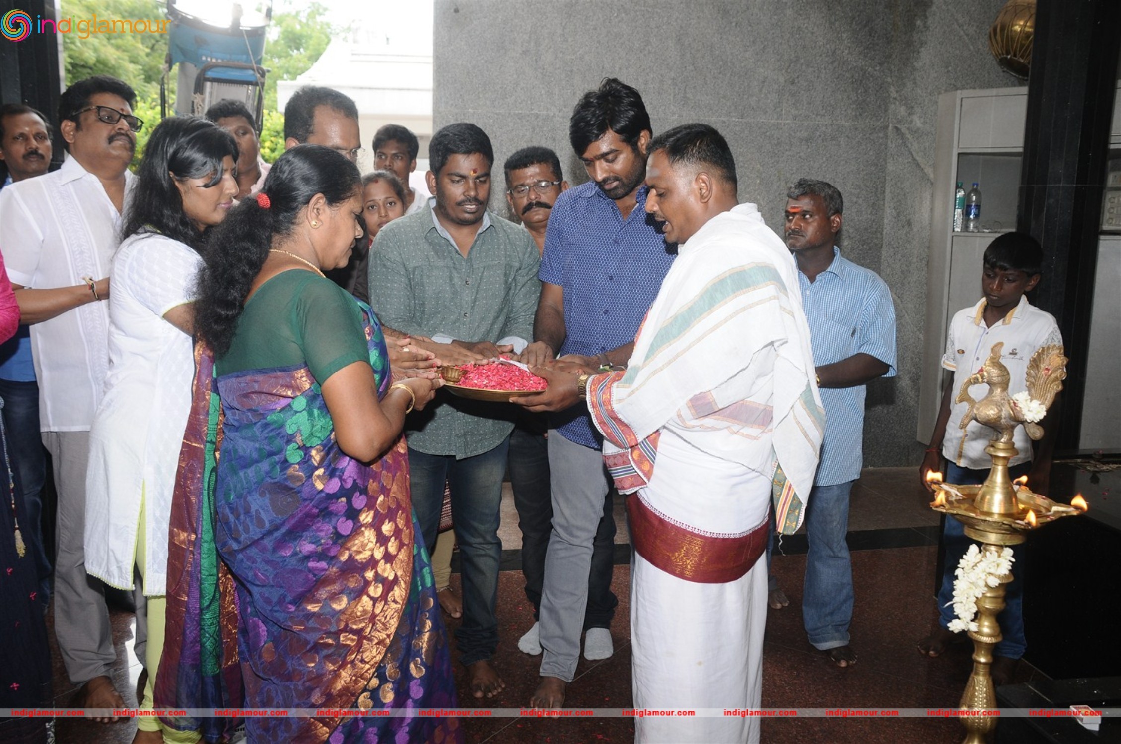 Rekka Movie Pooja Stills Event hd photo