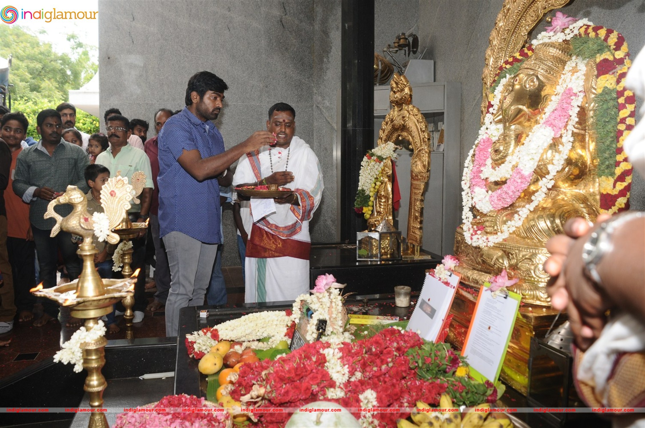 Rekka Movie Pooja Stills Event hd photo