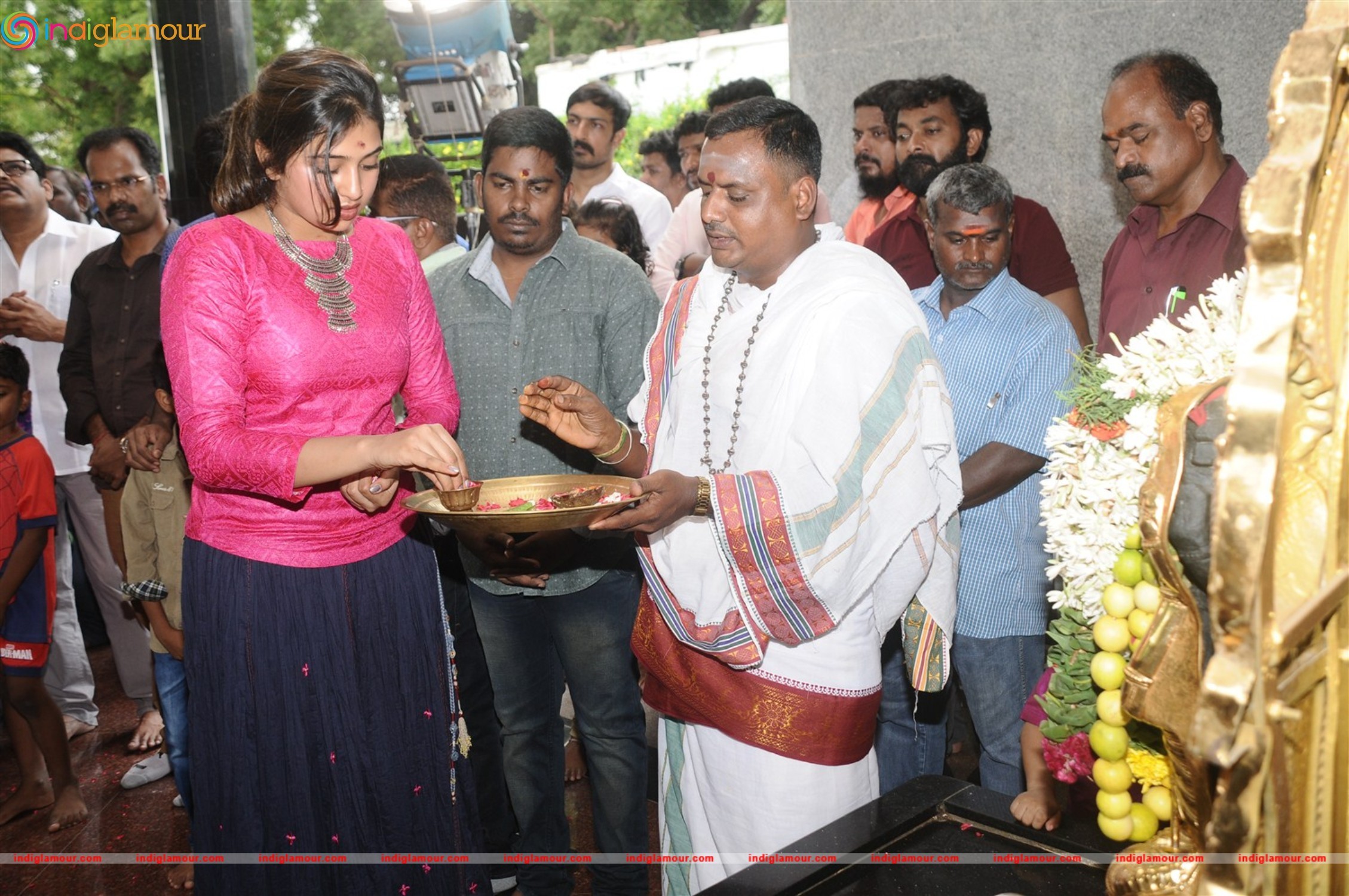 Rekka Movie Pooja Stills Event hd photo