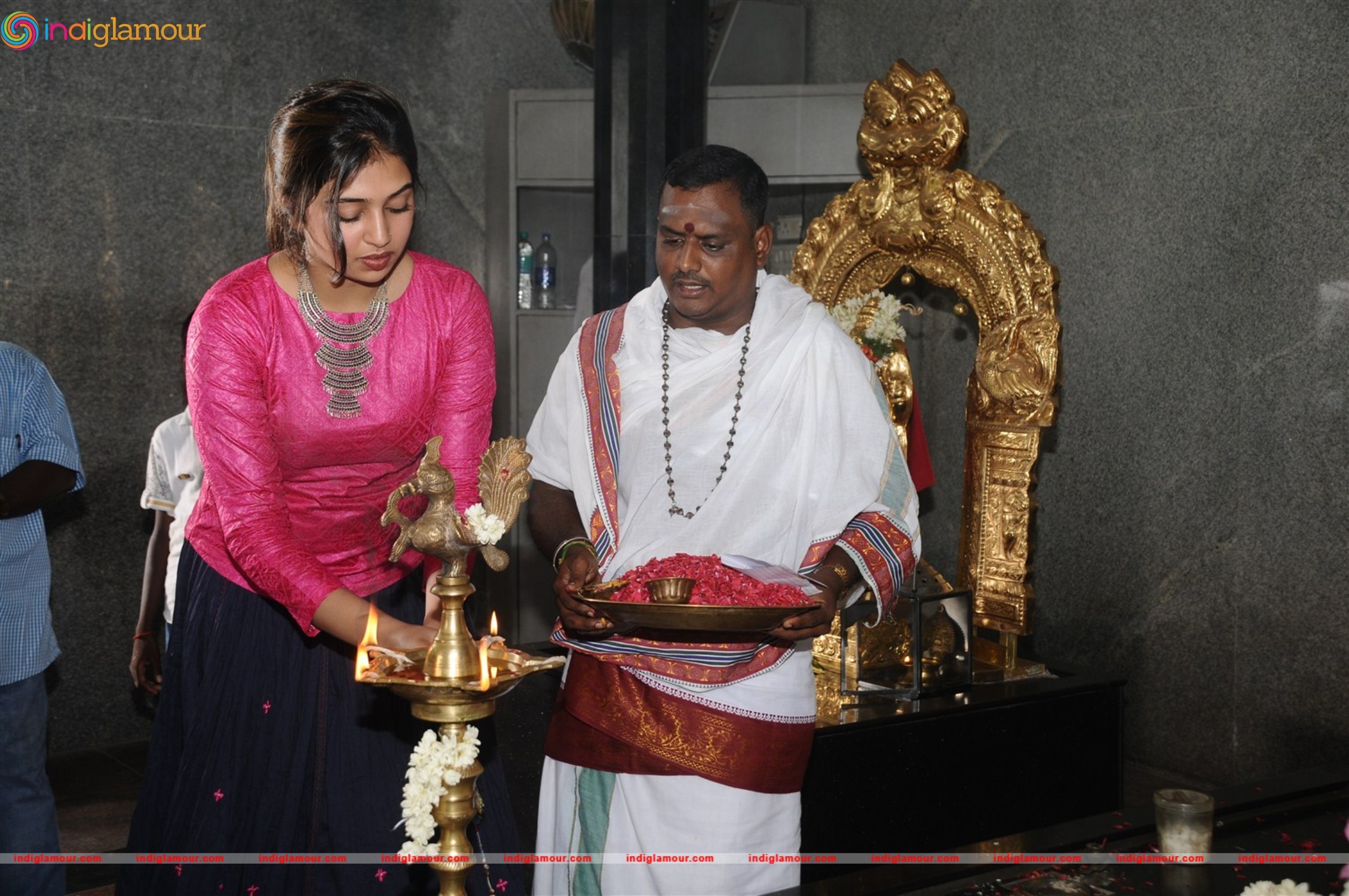 Rekka Movie Pooja Stills Event hd photo