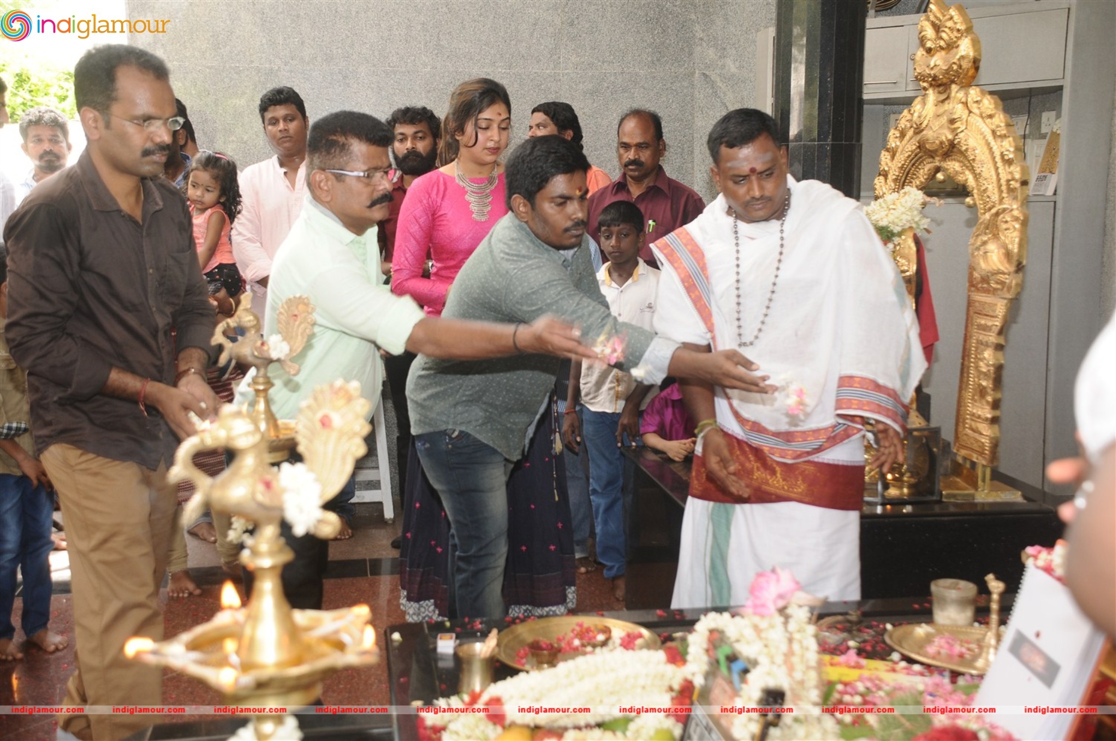 Rekka Movie Pooja Stills Event hd photo