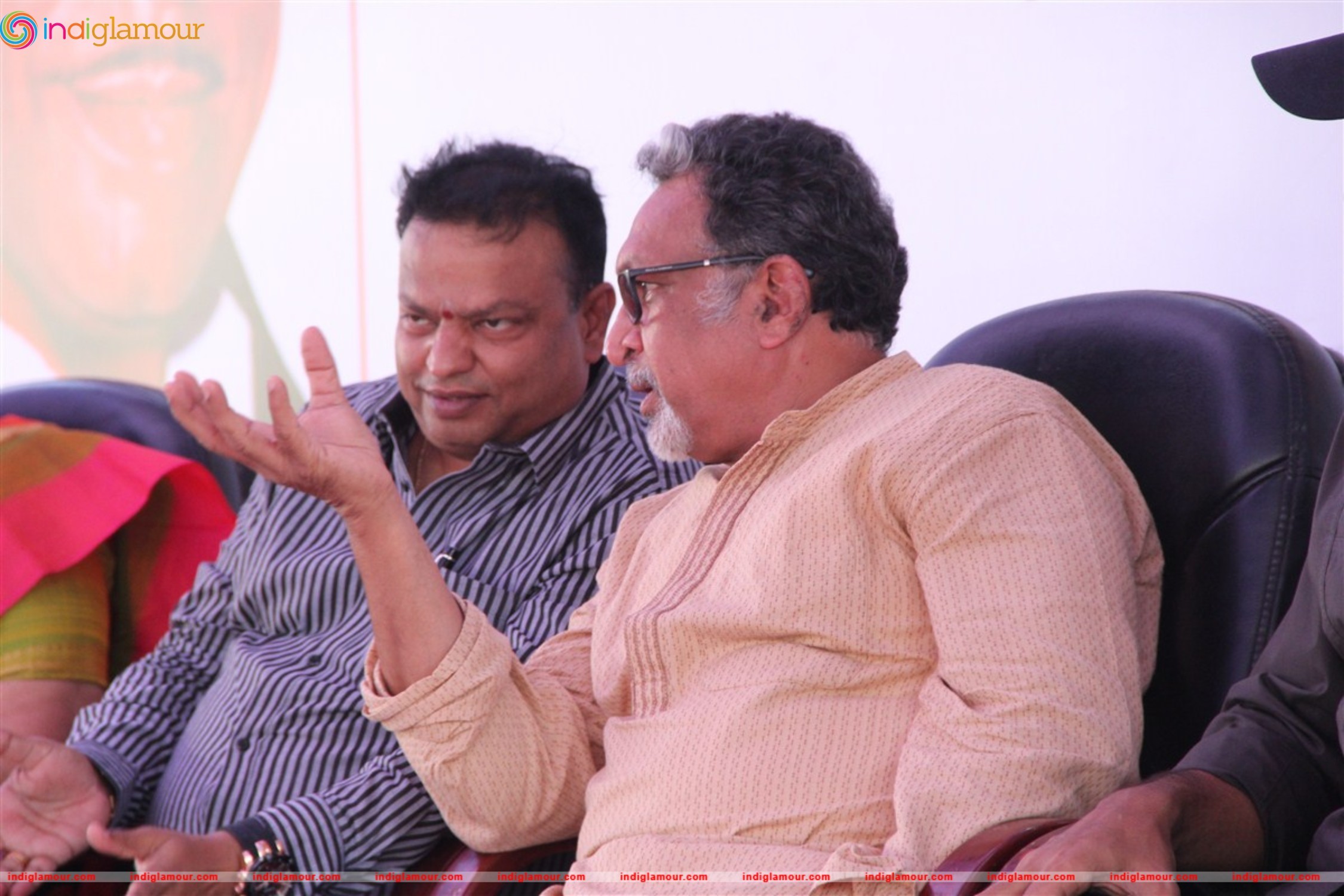 Isari Velans 29th Memorial Day Function Event hd photo
