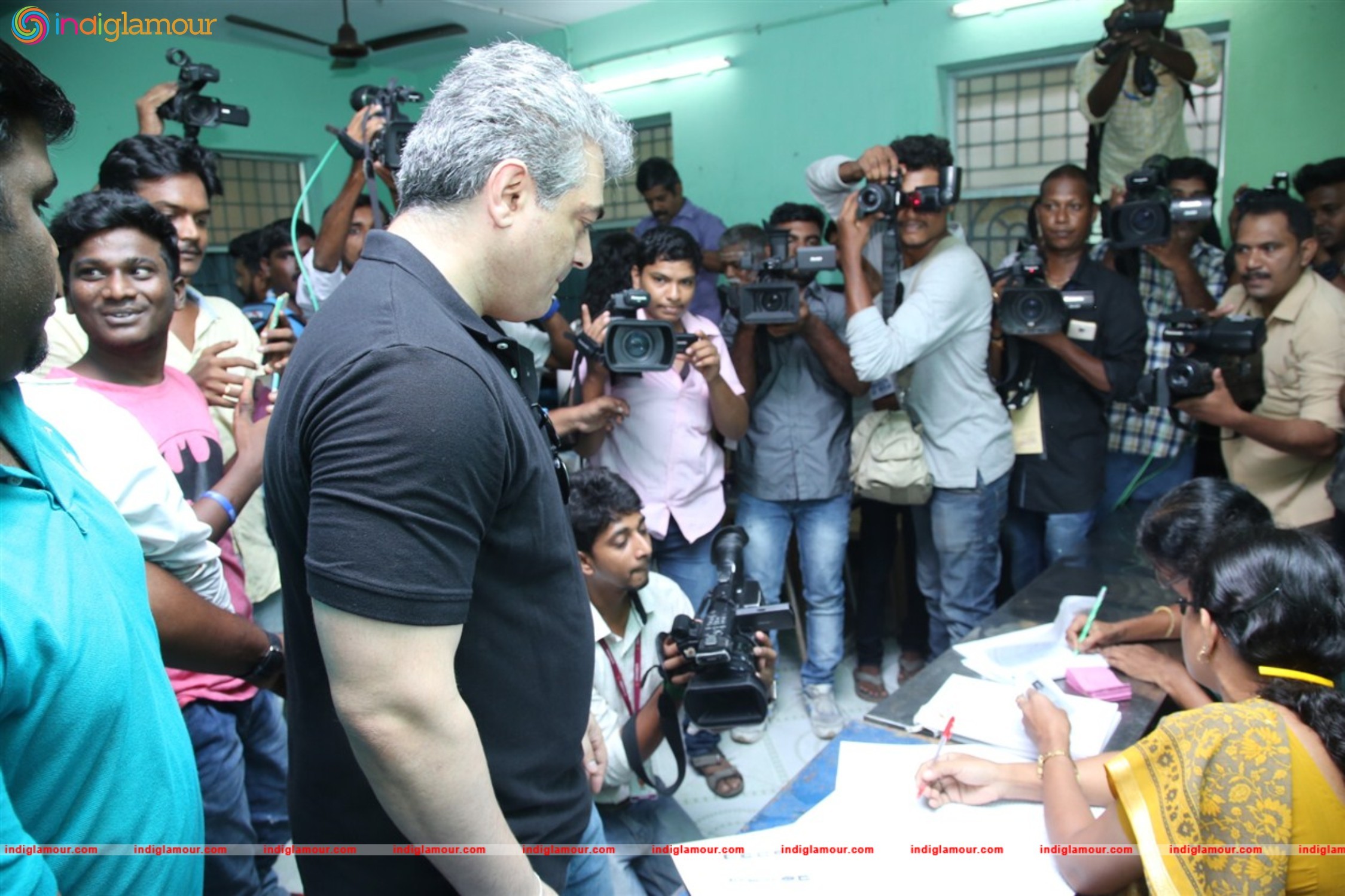 Actor and Actress For Vote Photos Event hd photo
