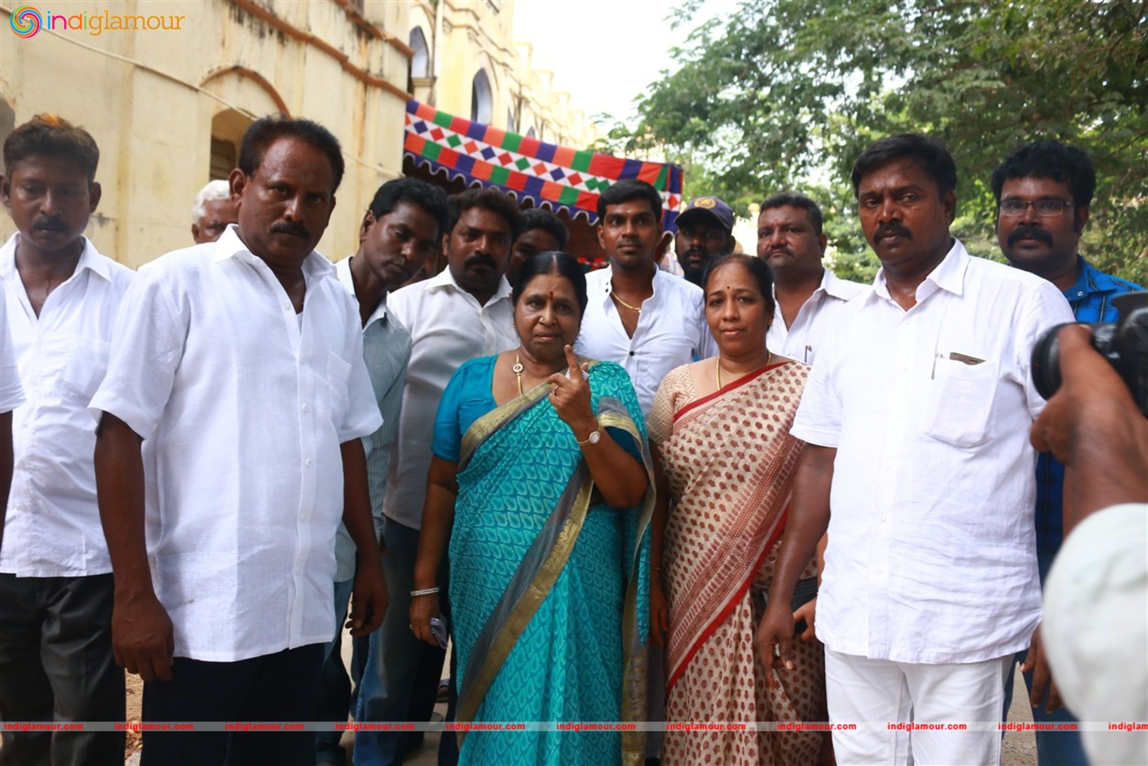 Actor and Actress For Vote Photos Event hd photo