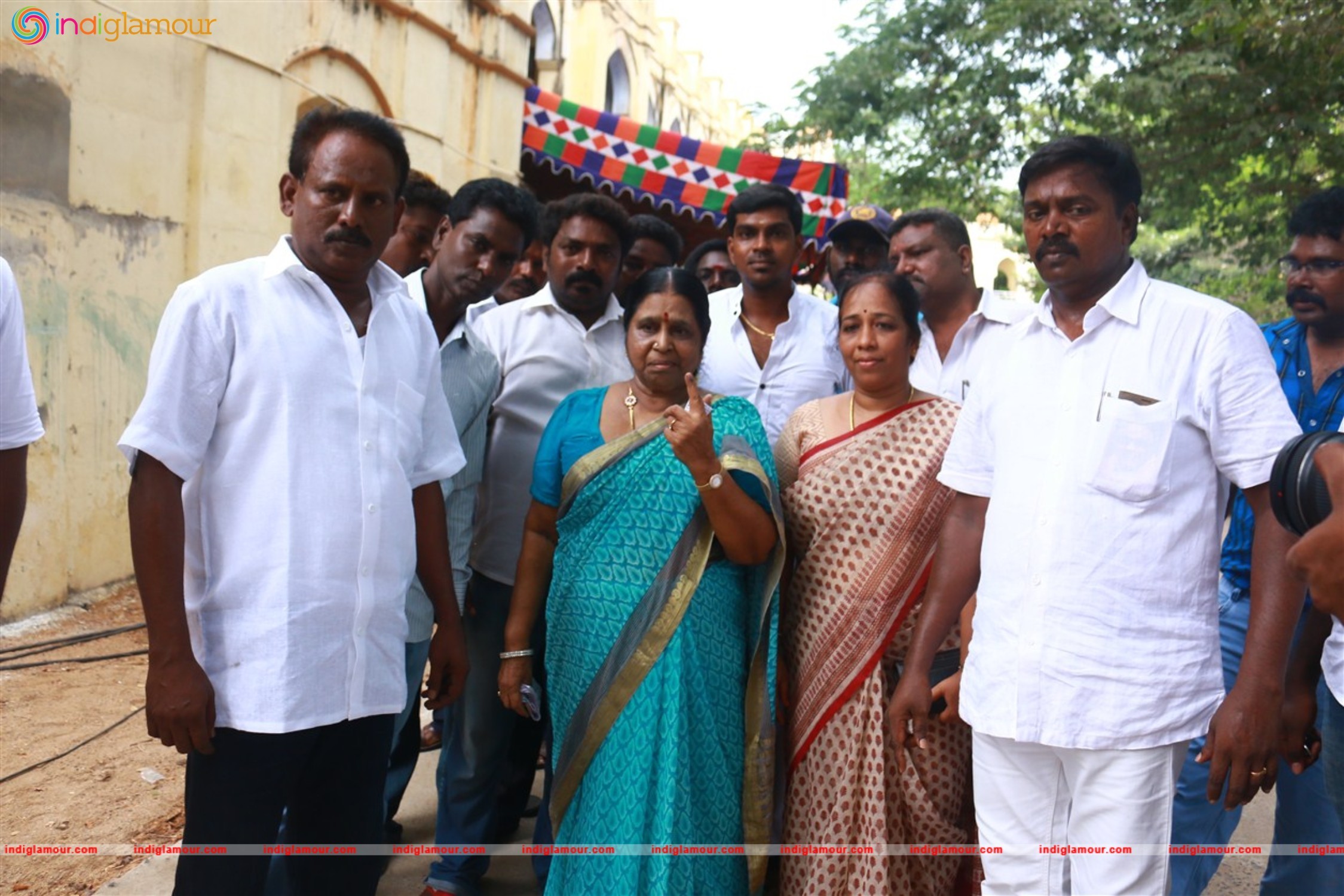Actor and Actress For Vote Photos Event hd photo