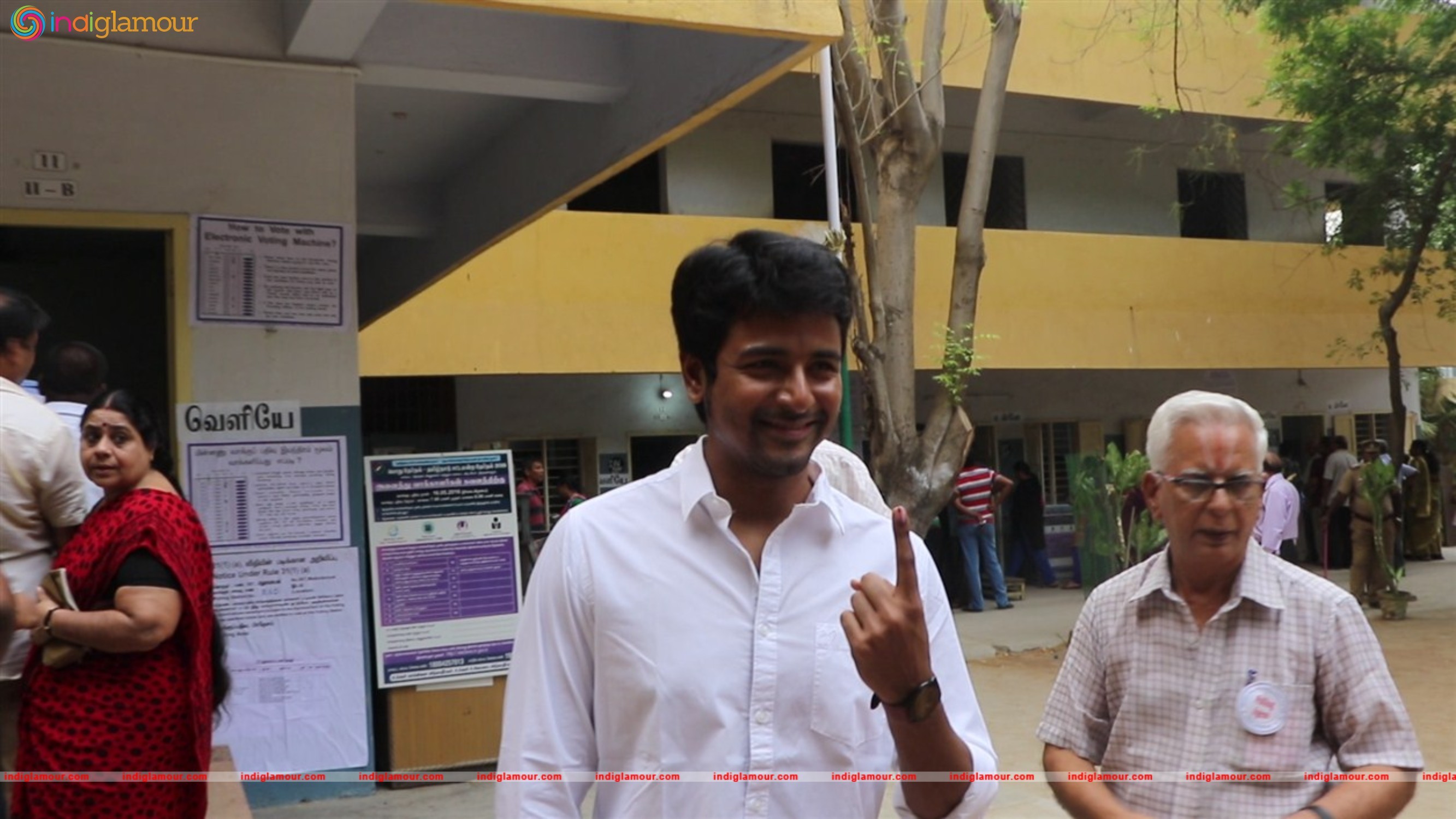 Actor and Actress For Vote Photos Event hd photo