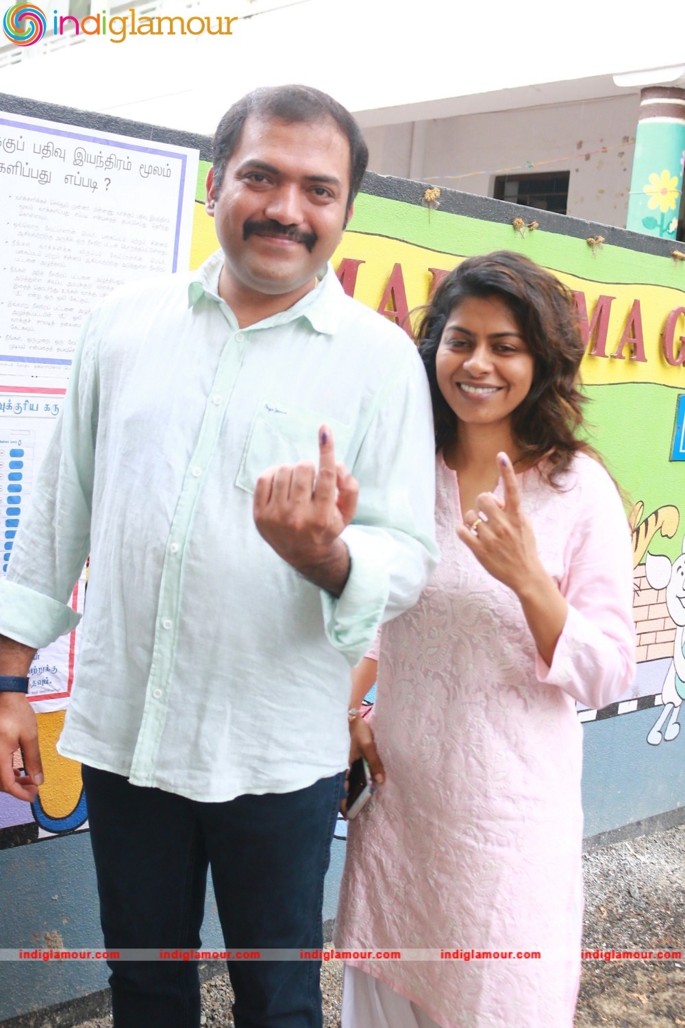 Kollywood Celebrities Vote at Anna Nagar Valliammal School Event hd photo