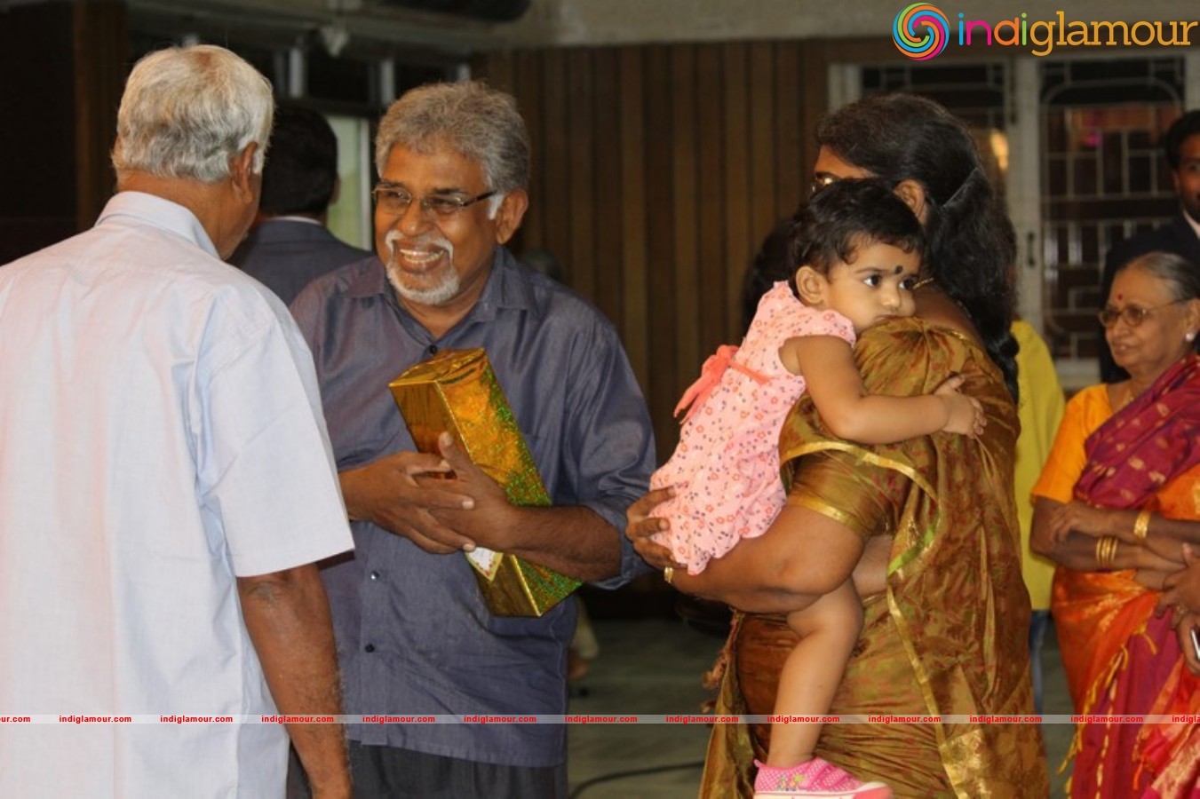 Chinnappa Devar Grand son Wedding Reception stills Event hd photo