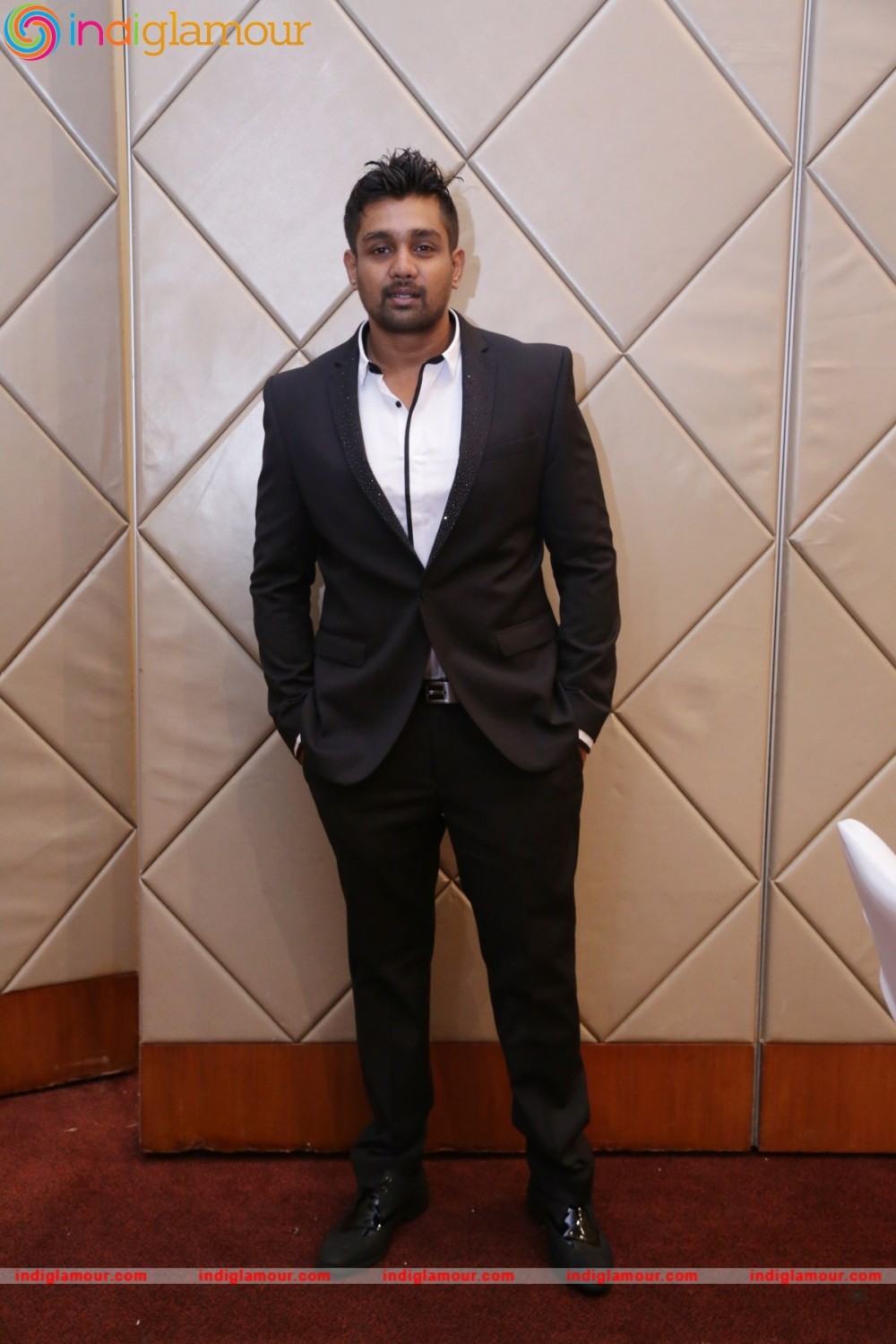 Kaadhalin Pon Veethiyil Movie Launch Event hd photo