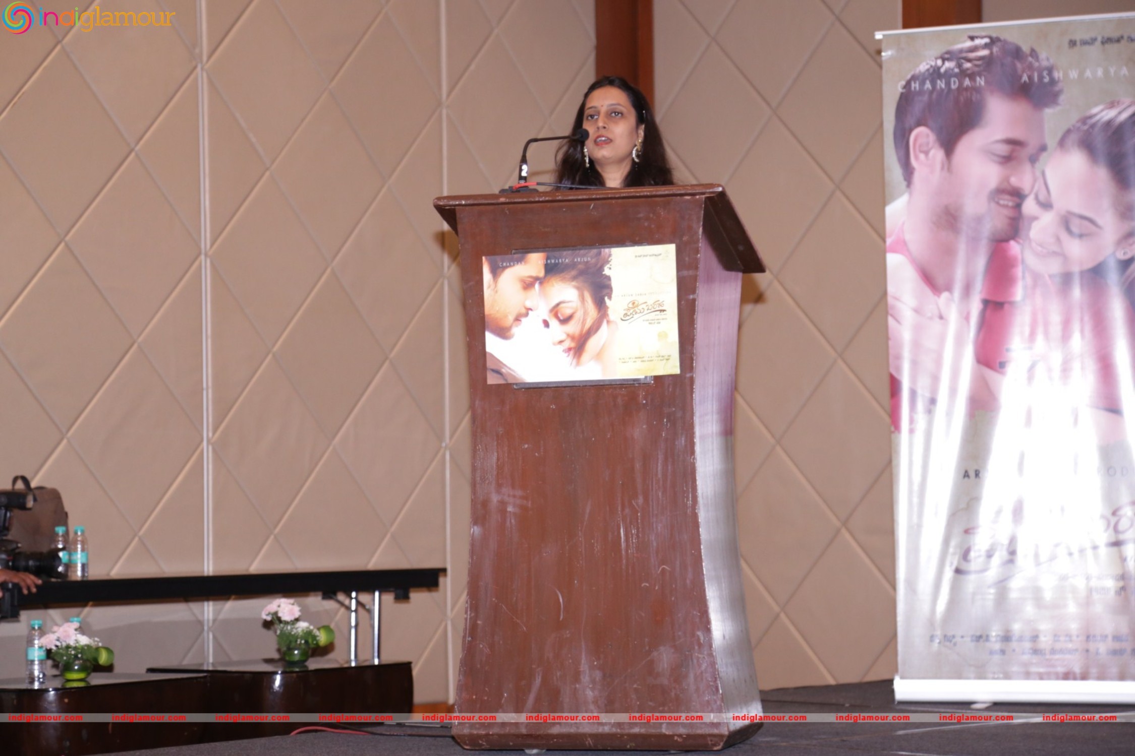 Kaadhalin Pon Veethiyil Movie Launch Event hd photo